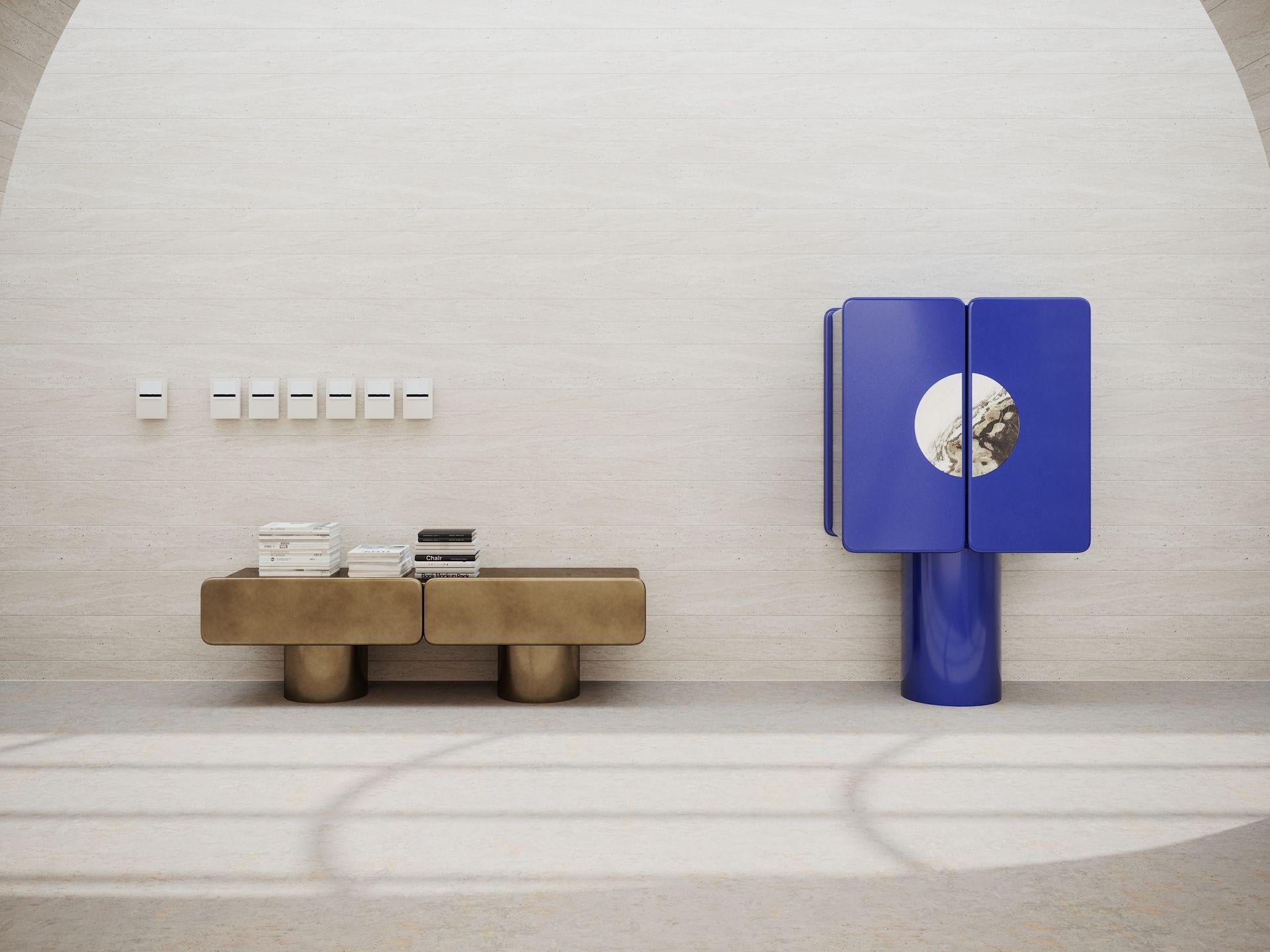 XXIe siècle et contemporain Meuble de bar ultramarine REGIS en vente