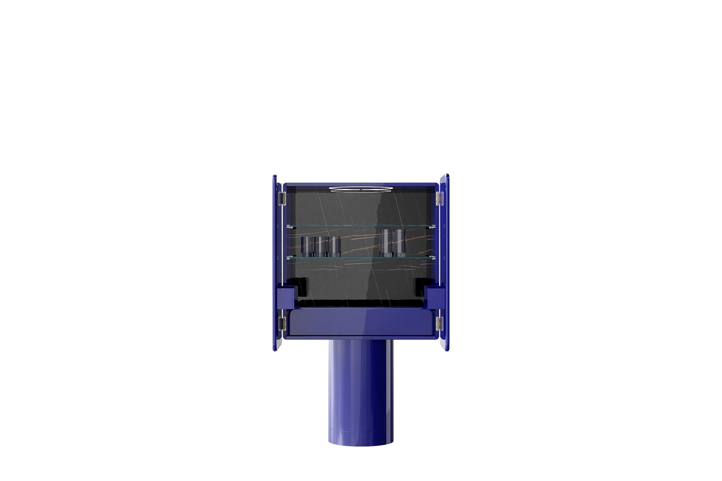 Ultramarine Blue Ceramic Cabinet with Two Doors on Cylinder Base by Ultramobili Siglo XXI y contemporáneo en venta