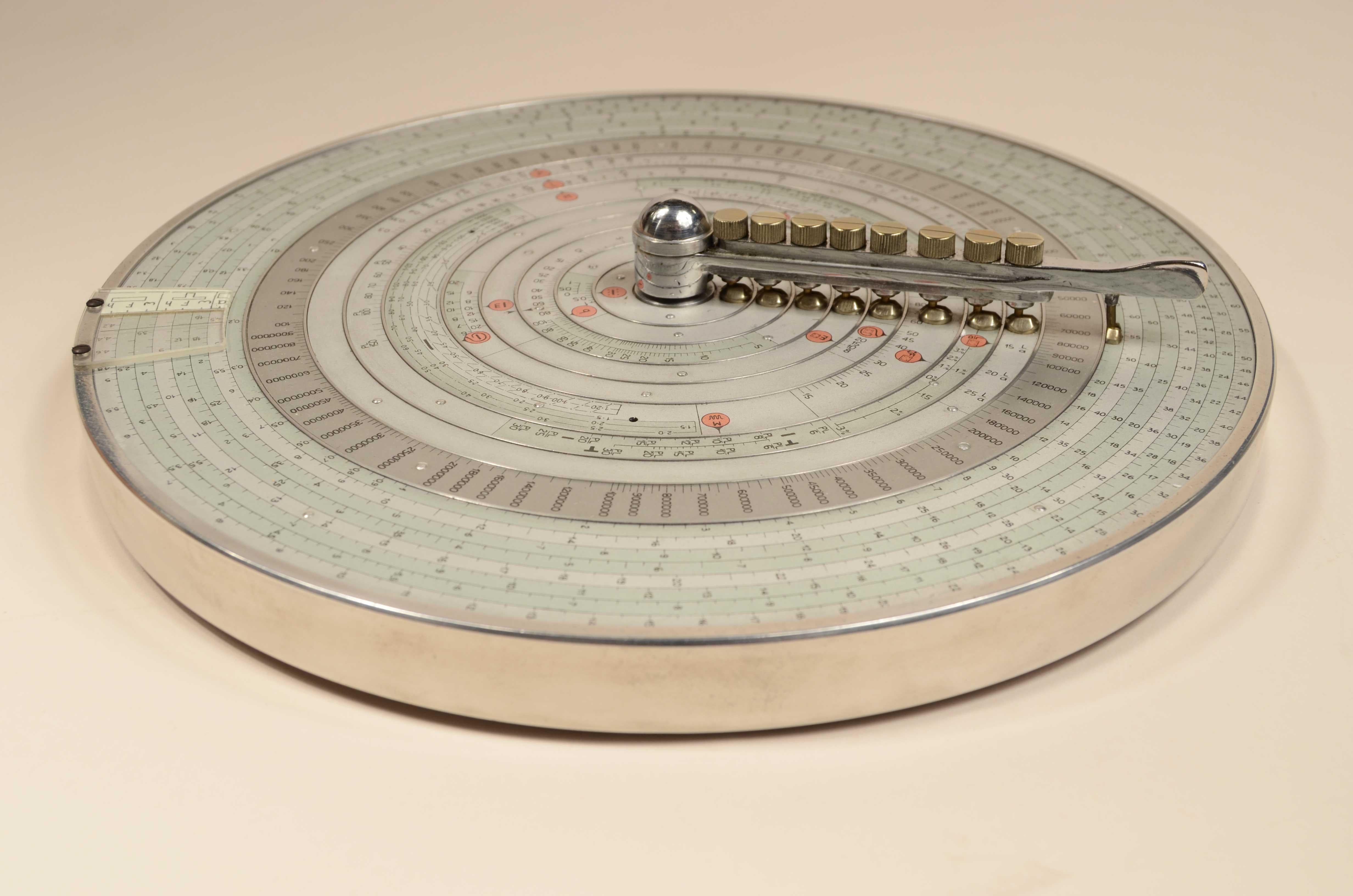 Règle à calcul circulaire logarithmique Modèle FER  H 39 n° 1675 années 1930 en vente 7