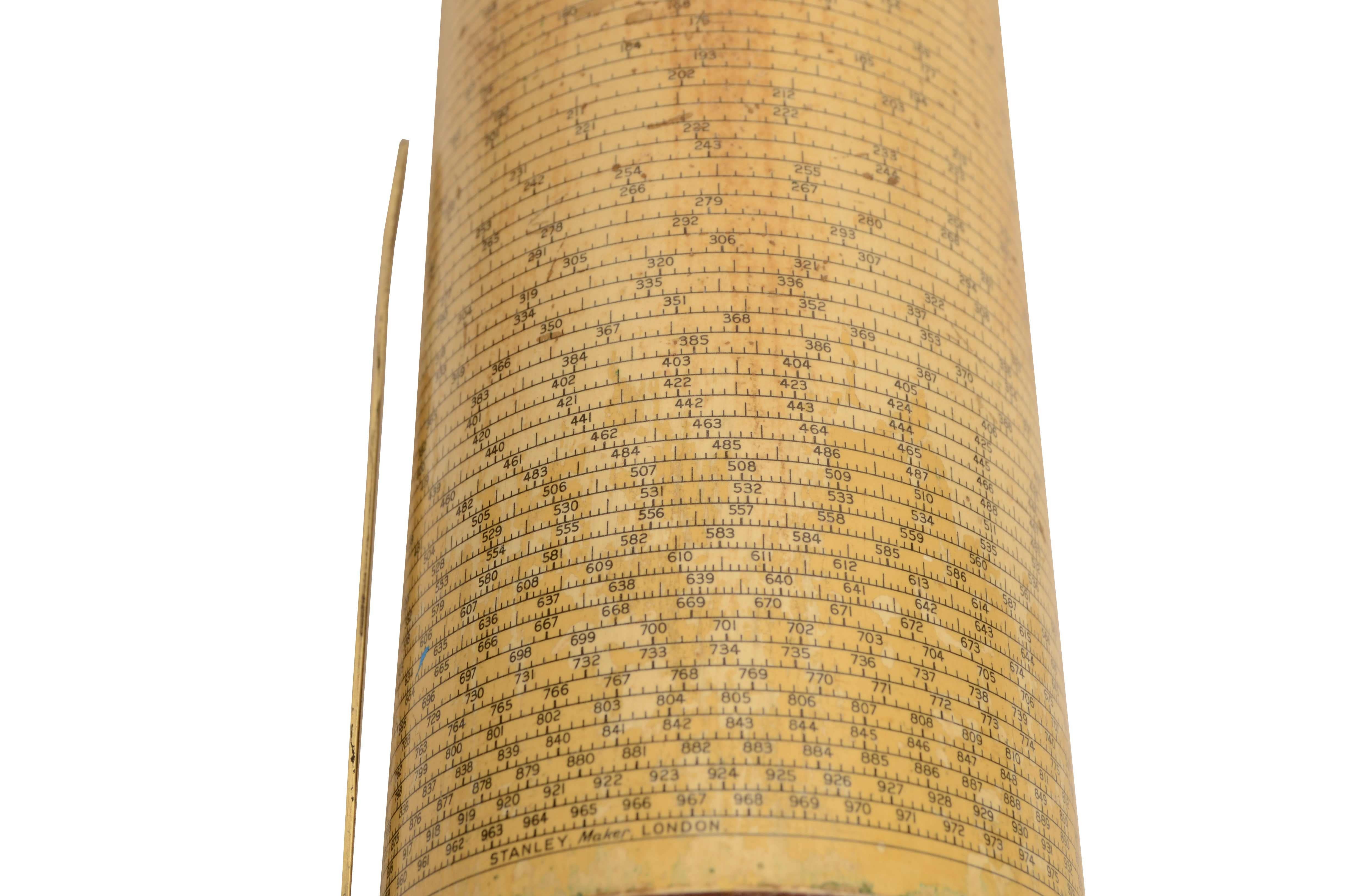 Règle à calcul en ébonite, laiton et papier mâché, conçue par G. Fuller Belfast en vente 6