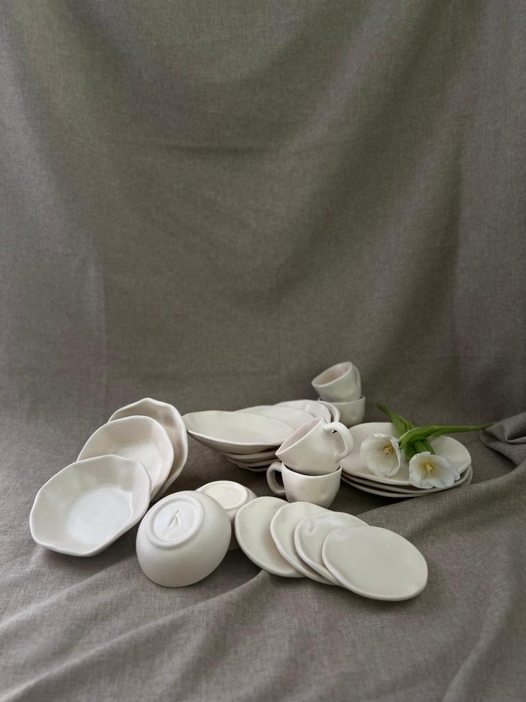 Regular Small Ceramic Bowl For Sale 11