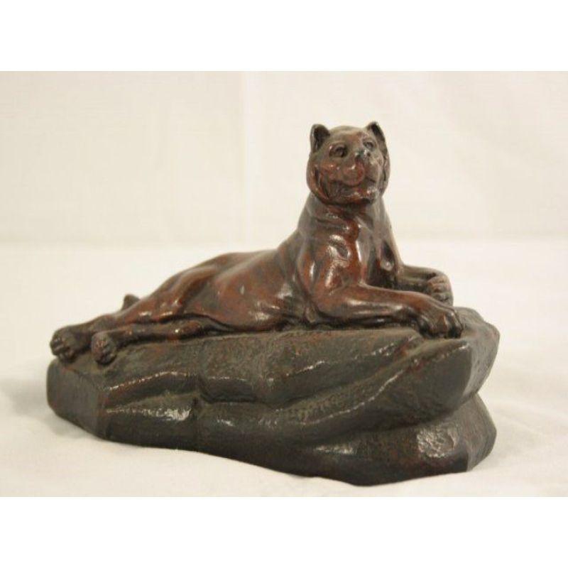 Patinated Regulates Animal Lioness Period 1900 For Sale