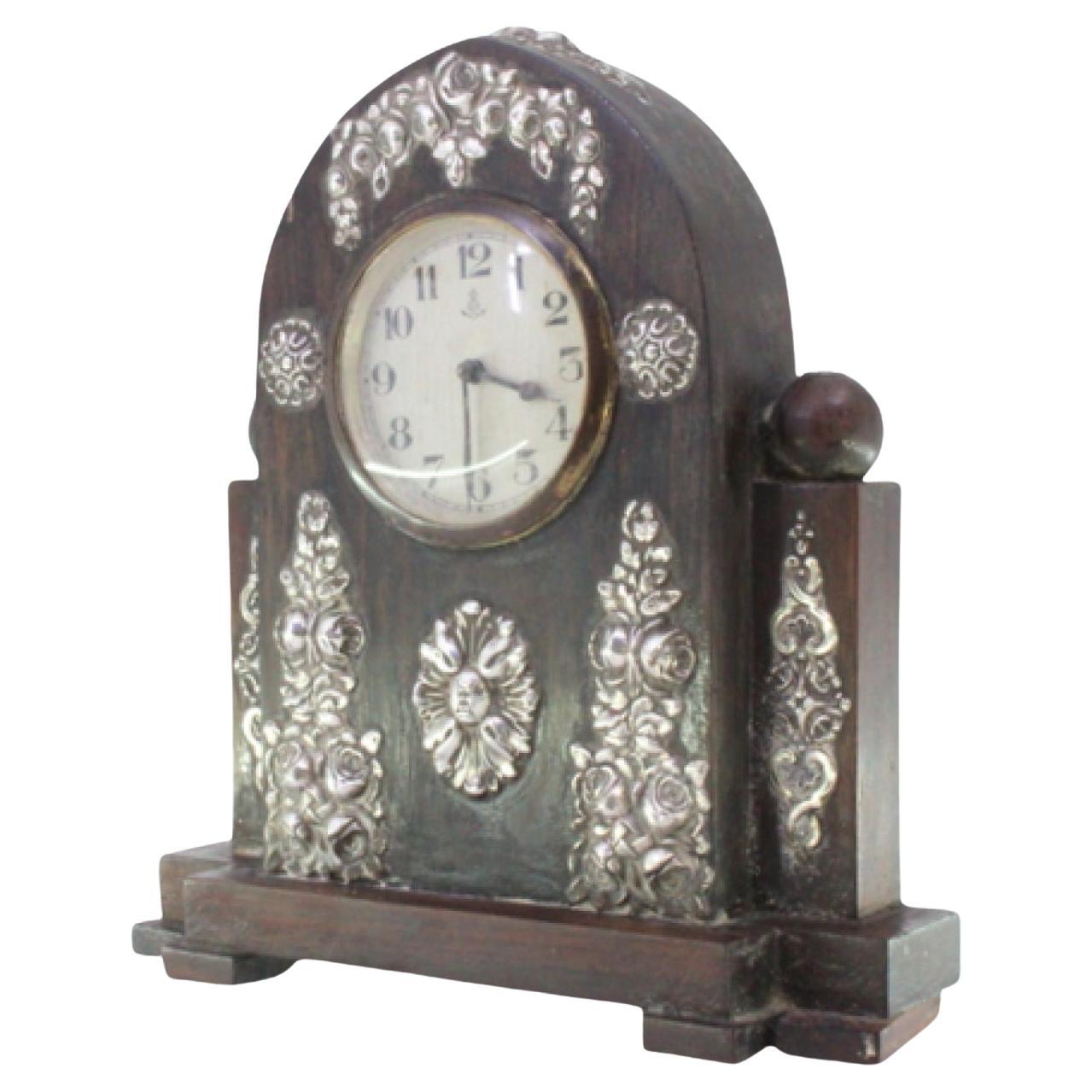 Regulator clock in solid wood with silver applications For Sale