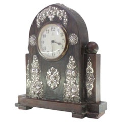 Regulator clock in solid wood with silver applications