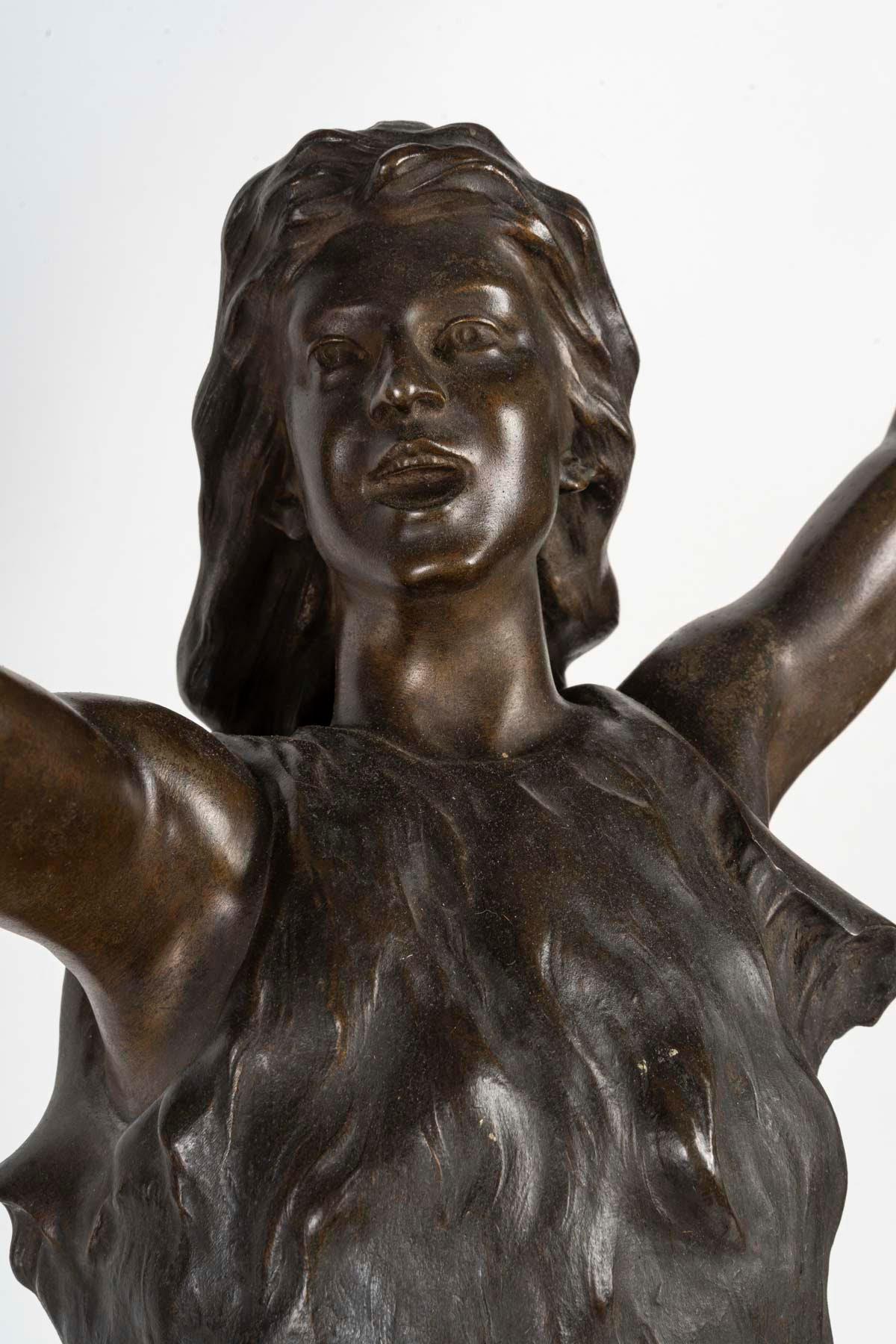 XX secolo Regule Scultura di Sigfrido in stile Napoleone III, circa 1900. in vendita