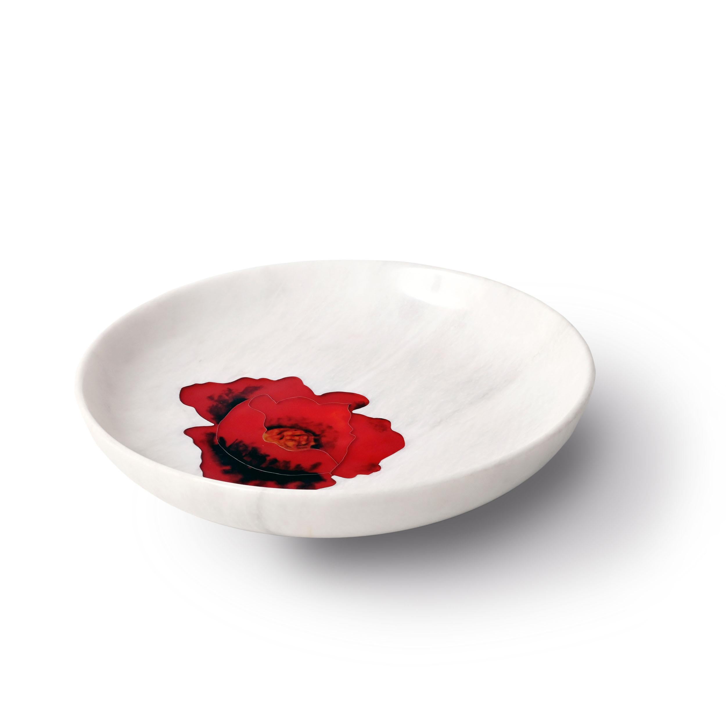 Reidi center piece by Studio Lel
Dimensions: D45.7 x W47.5 x H76.2 cm
Materials: Resin, Marble

The Reidi Collection takes its name from the Persian word for the poppy flower - marrying traditional craft techniques with contemporary design and