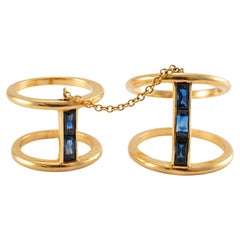 Anello da cocktail in due pezzi con zaffiri baguette in oro giallo 18 carati Reign