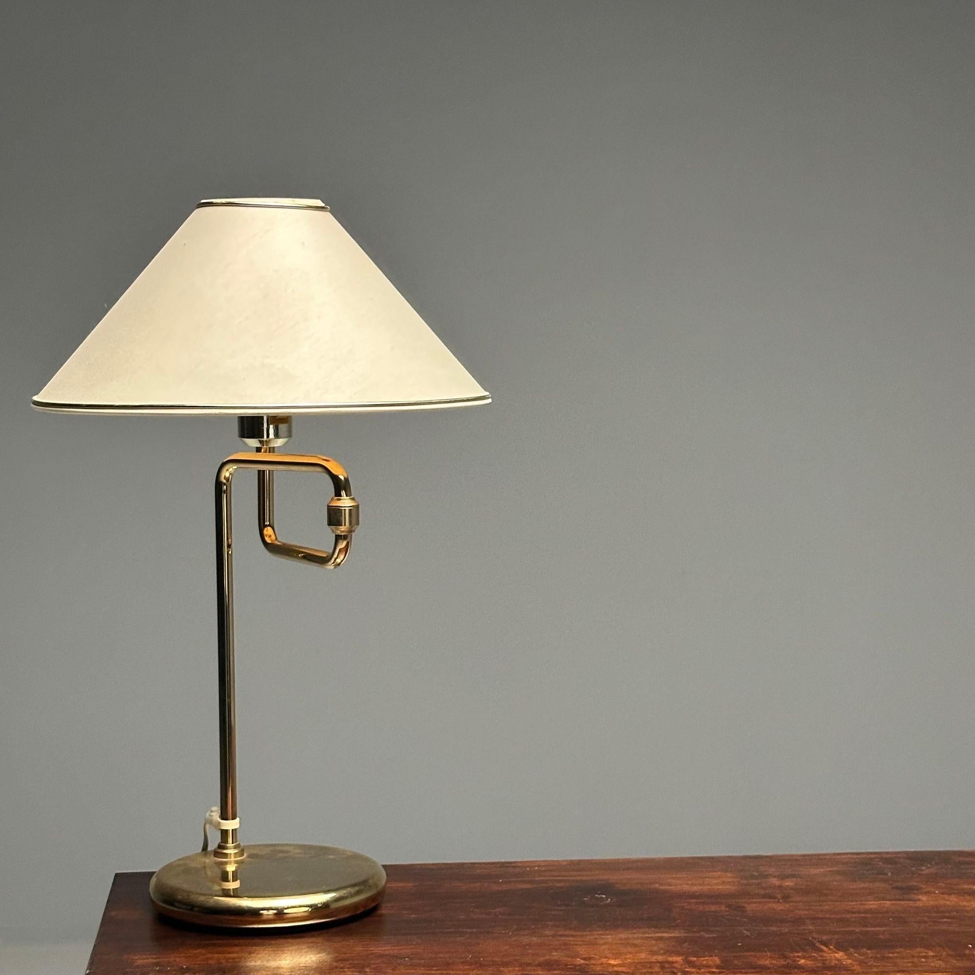 Reijmyre, Swedish Mid-Century Modern Adjustable Table Lamp, Metal, Sweden, 1960s In Good Condition For Sale In Stamford, CT