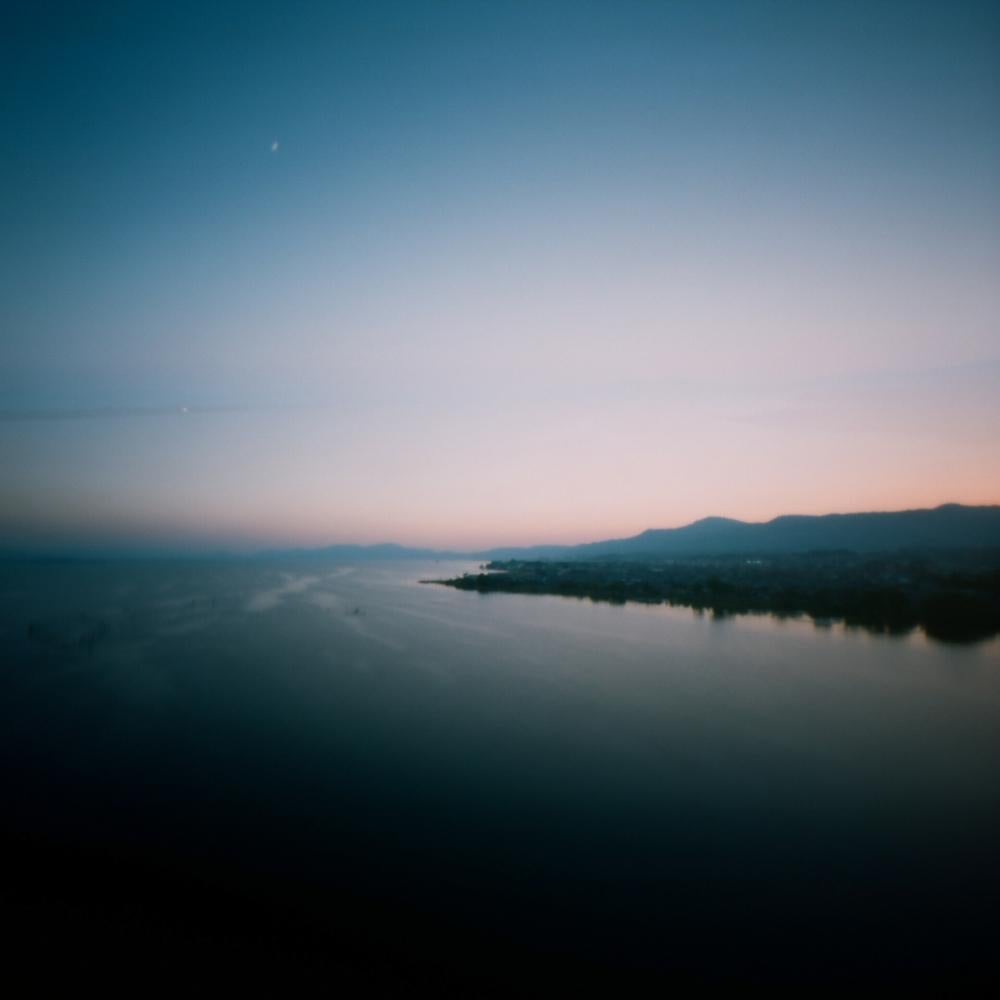 Reiko Yagi Landscape Photograph – Leichte Fragmente 13