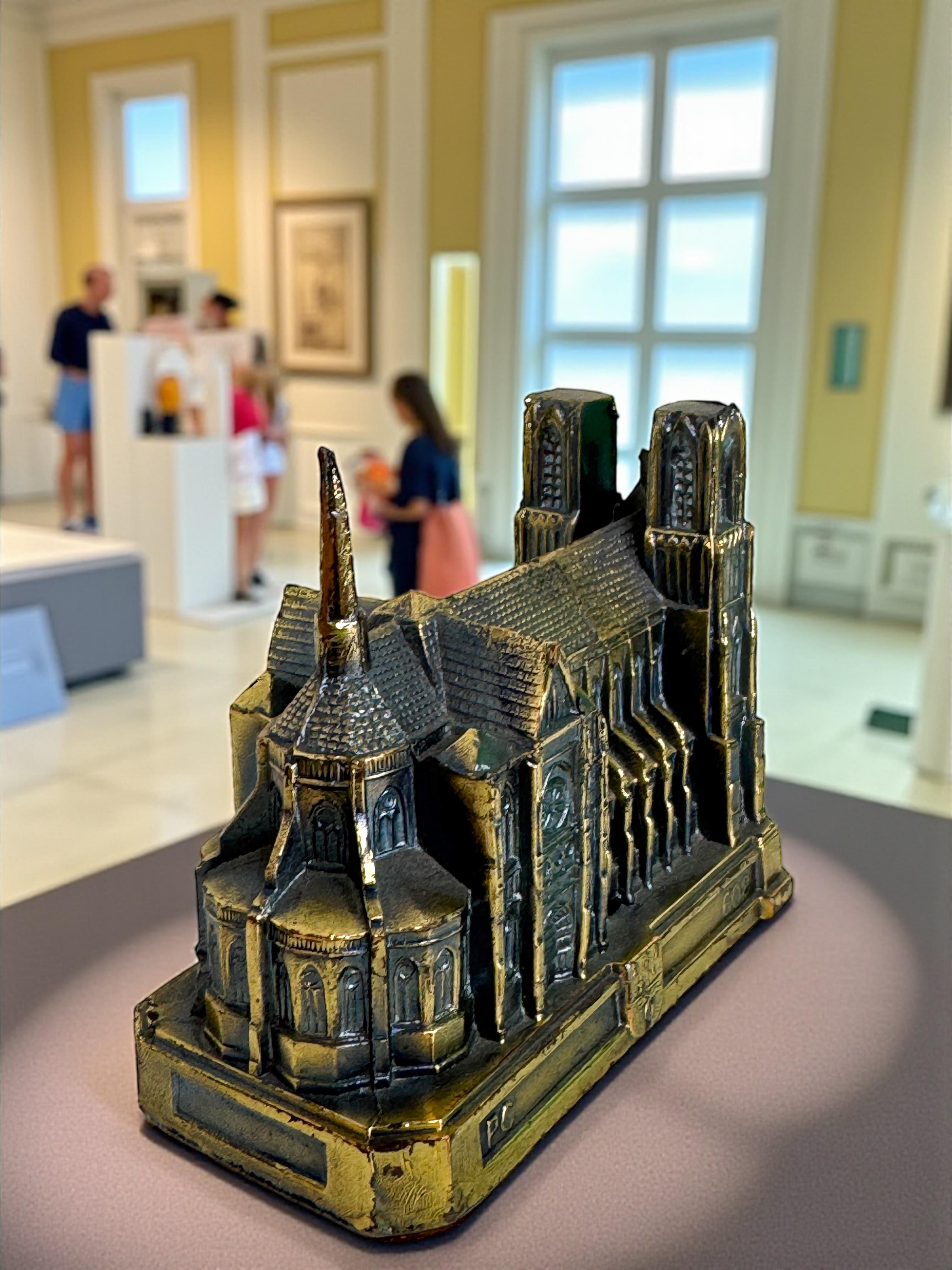 Souvenir della Cattedrale di Reims Edificio architettonico da collezione Francia anni '50 in vendita 5
