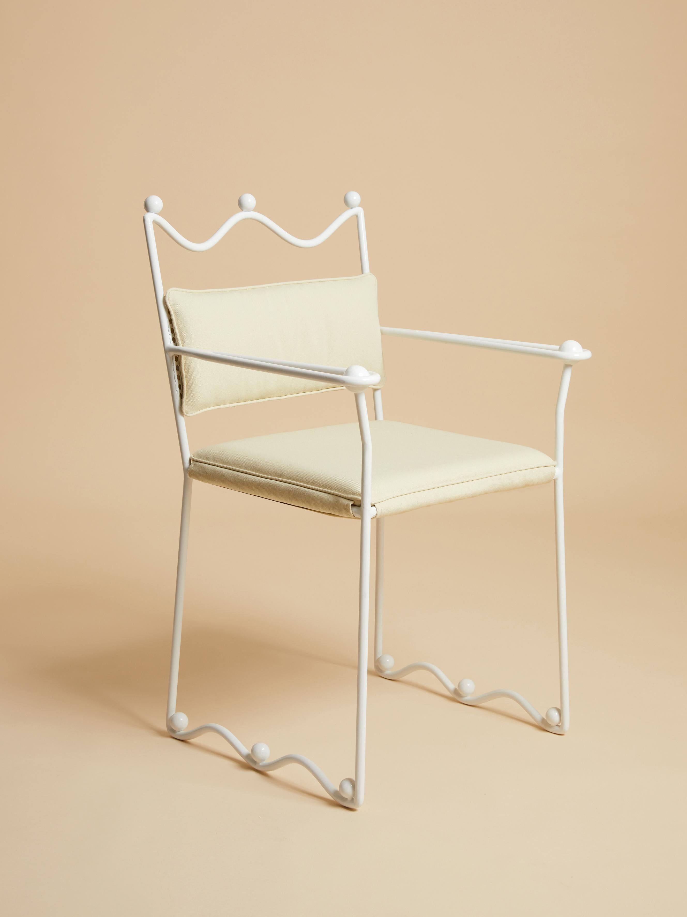 Sillón Reine de EBUR Posmoderno en venta
