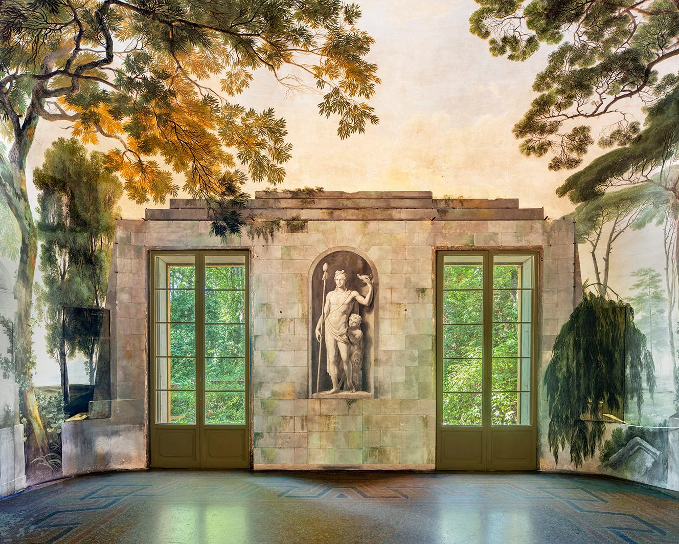 Color Photograph Reinhard Görner - Boschereccia Palazzo, Hercolani, Bologne