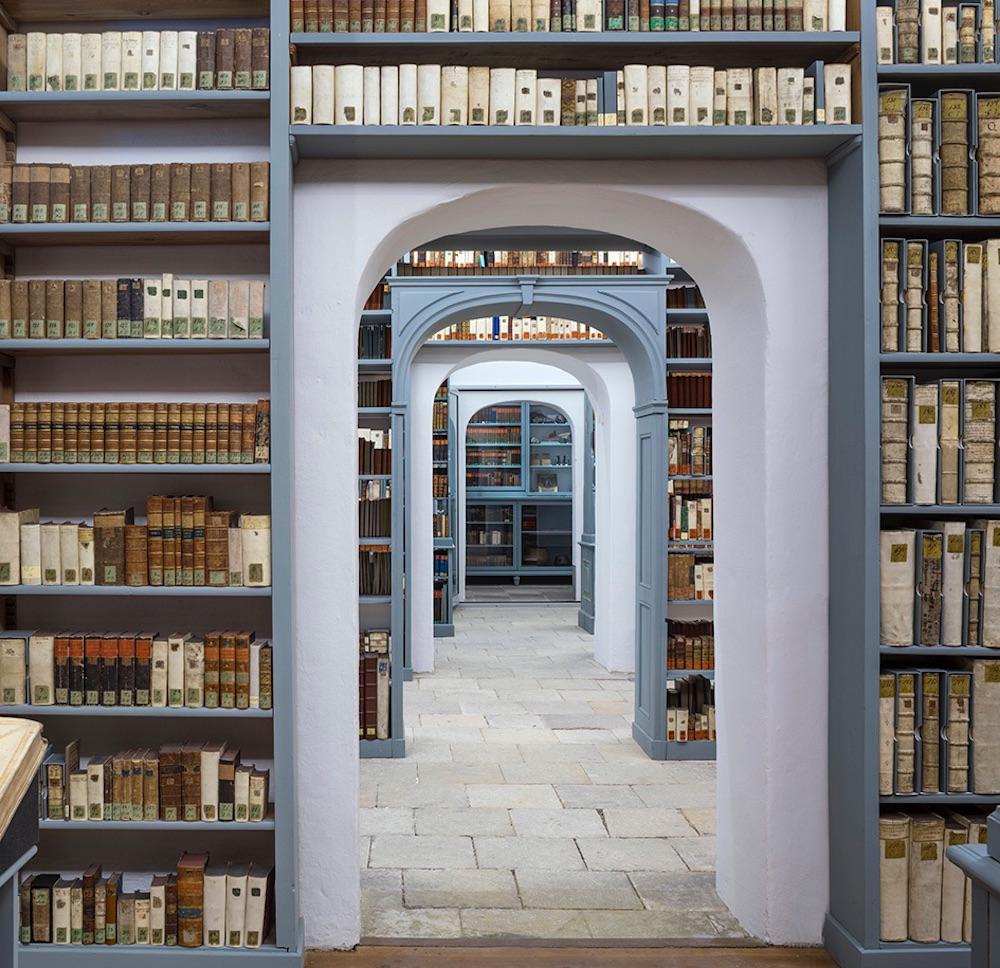 "Milich'sche Library I, Görlitz", photography by Reinhard Görner, 2016