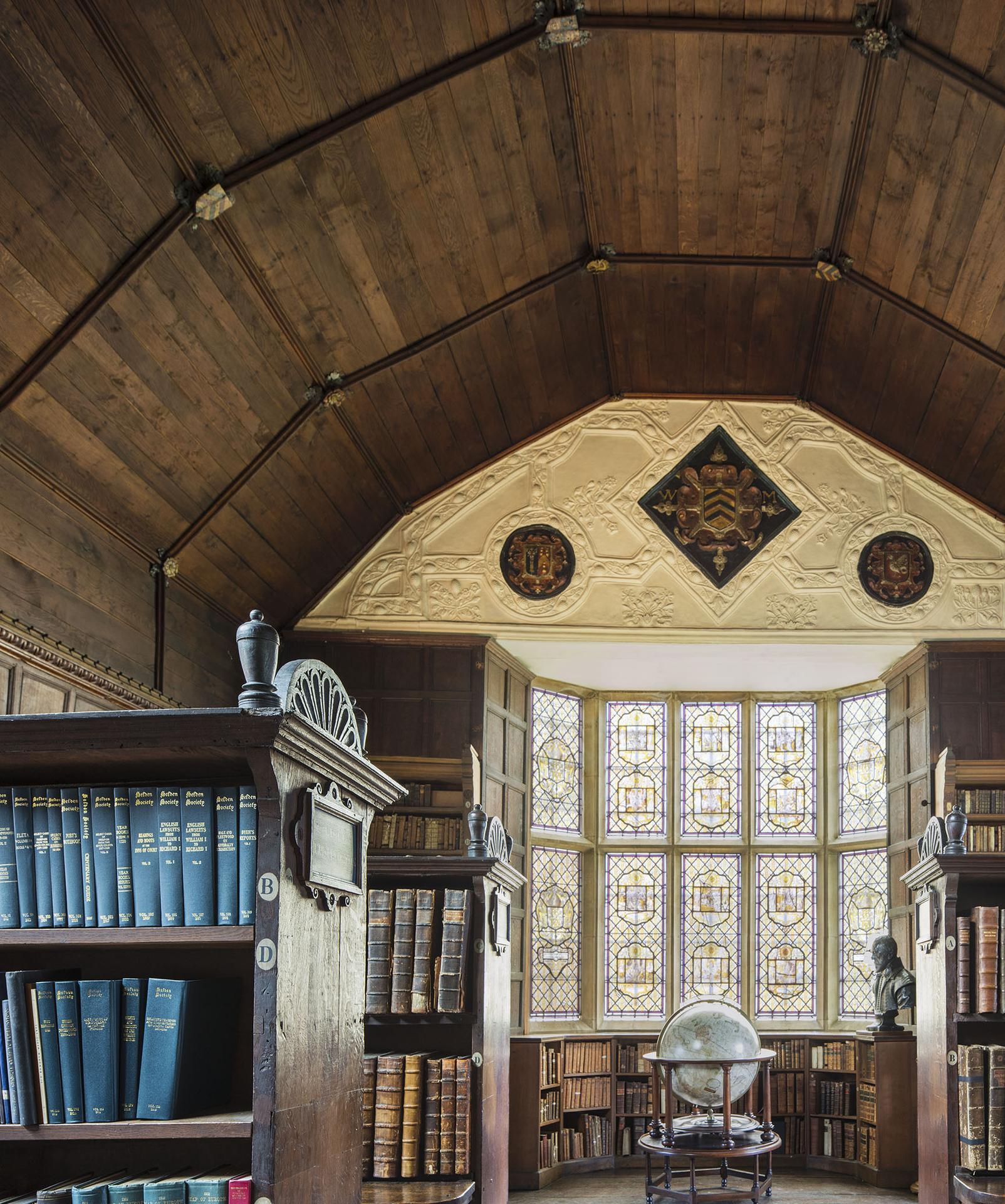 The Blue Books, Upper Library, Oxford, German Interior Architecture Photograph - Black Figurative Photograph by Reinhard Görner