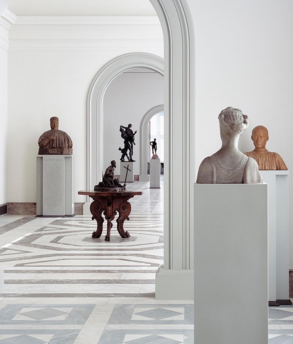 Virtue, Bode–Museum, Berlin - Photograph by Reinhard Görner