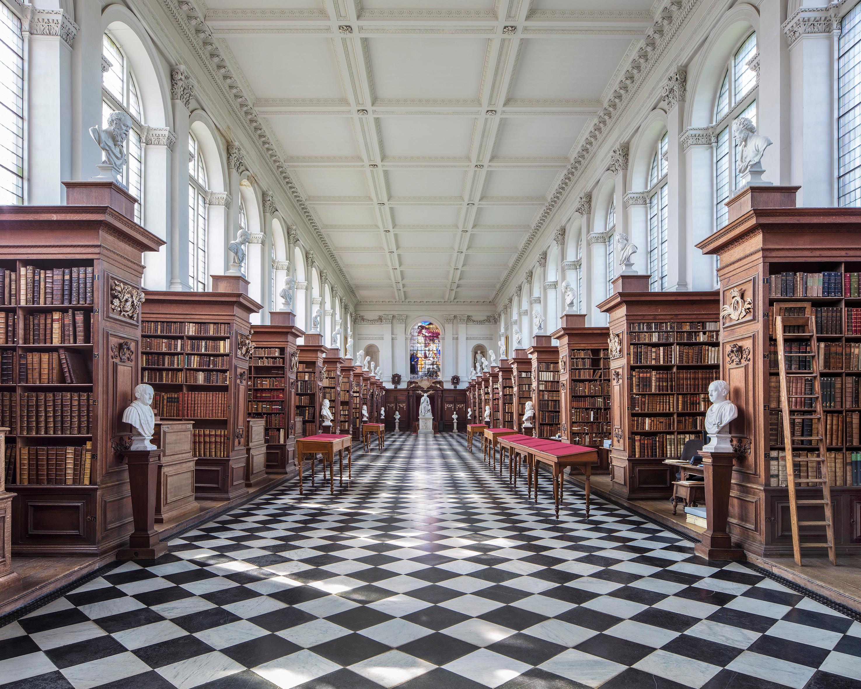 "Wren library, Cambridge", photographie de Reinhard Grner (50x63'), 2017