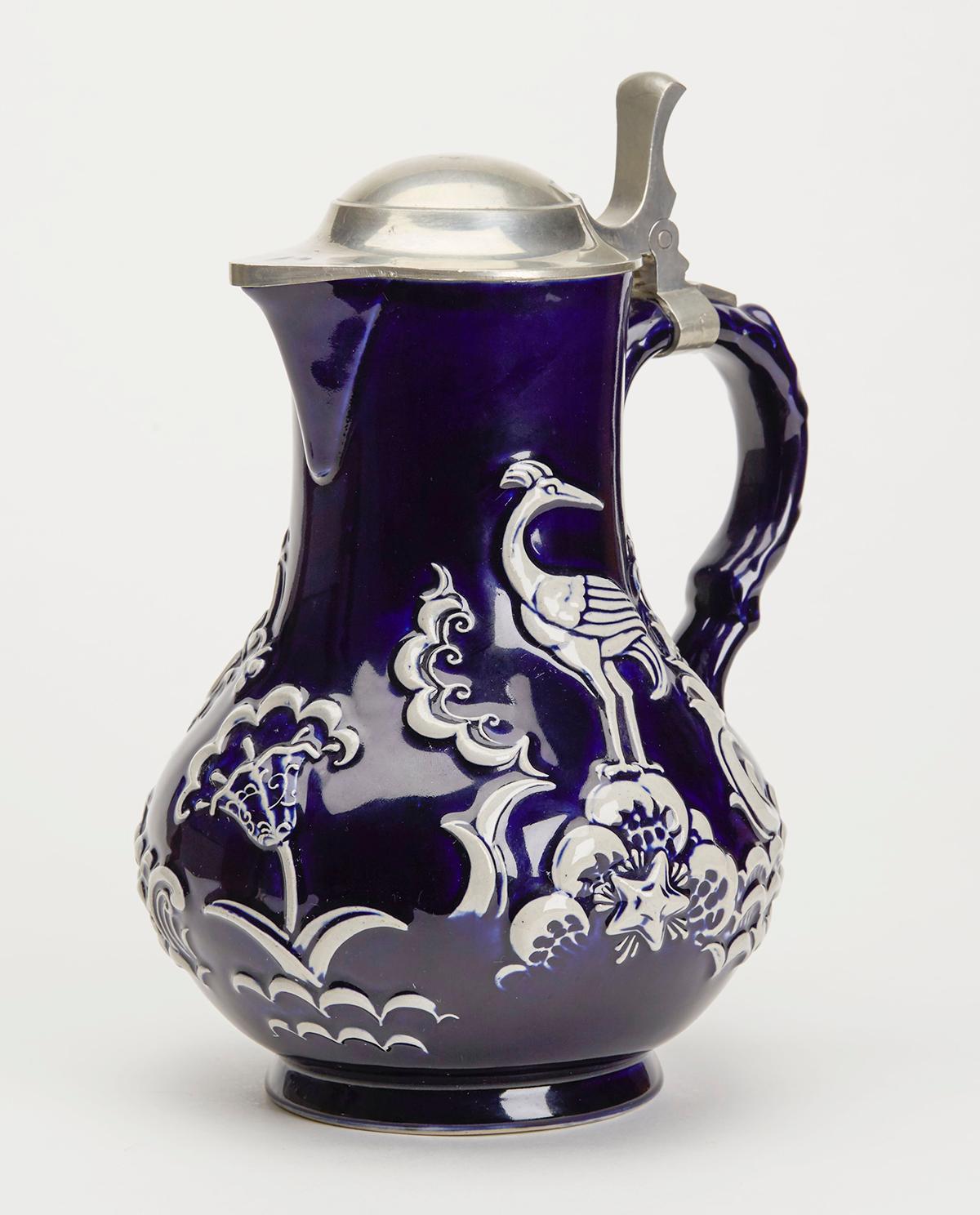 Art Déco Brocca con coperchio in ceramica d'arte tedesca Art Deco di Reinhold Merkelbach in vendita