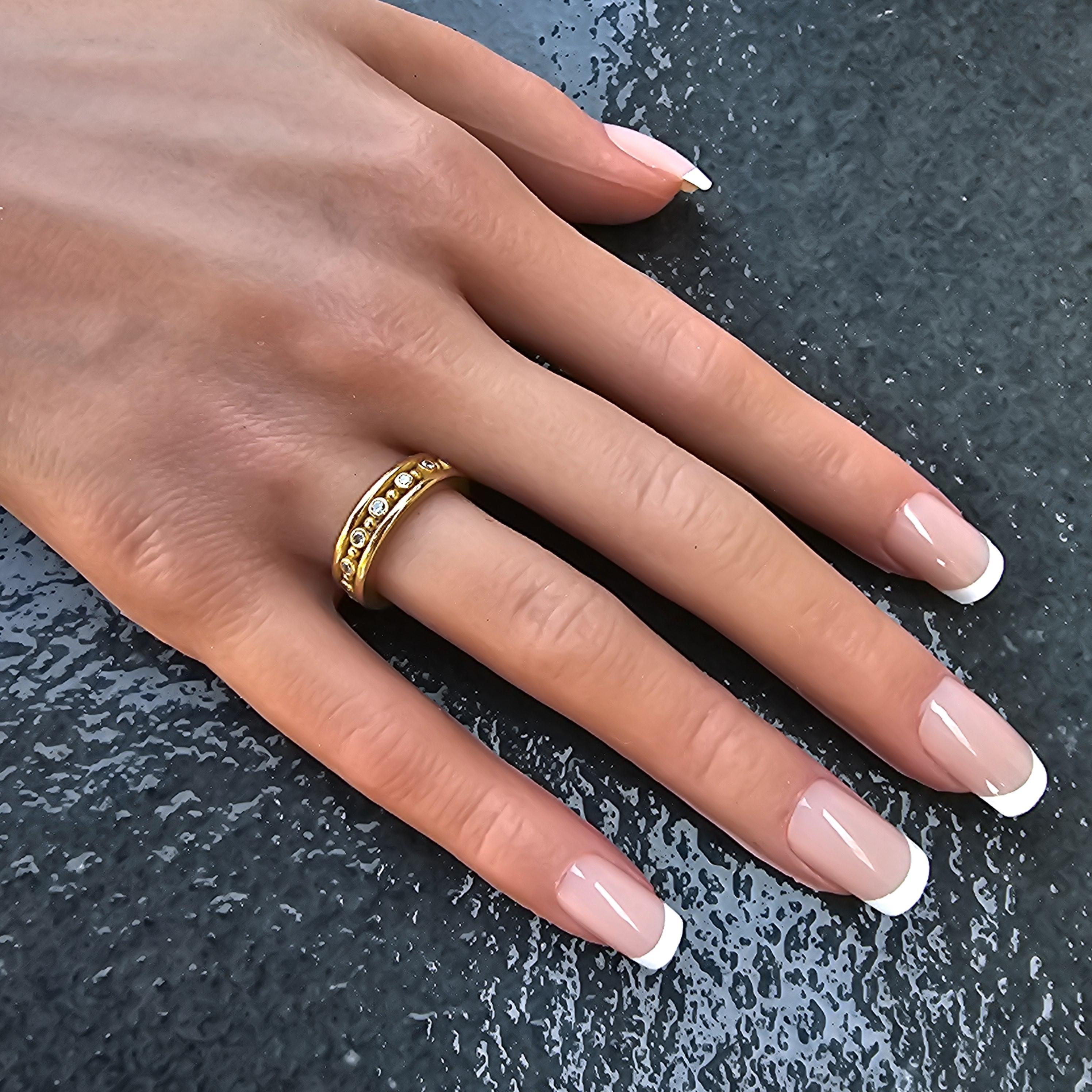 Reinstein/Ross Anello Eternità in oro 22k con diamanti e ghirlanda sz 5.75 9.6g in vendita 4