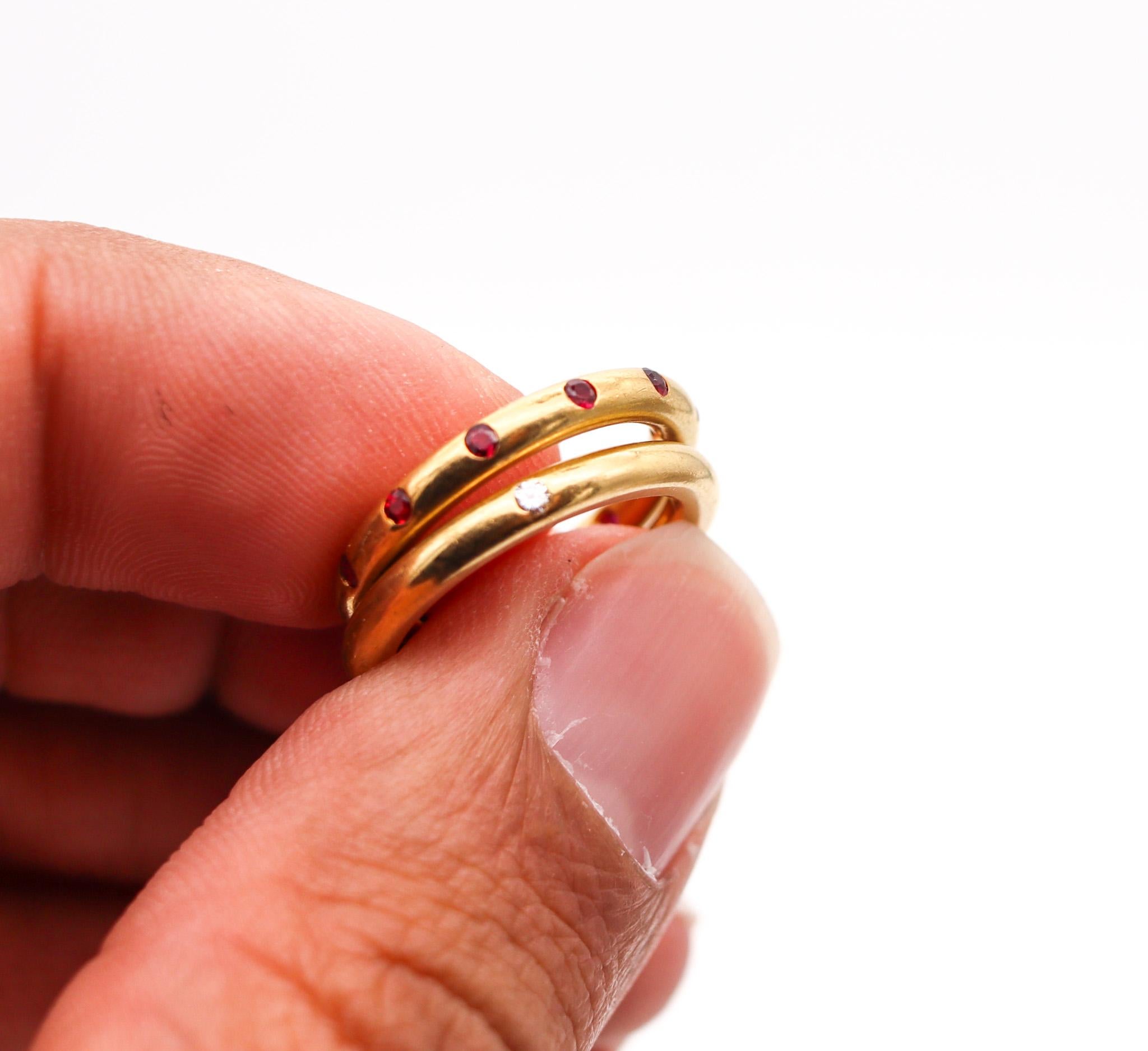 Reinstein Ross Stackable Duo Rings In 22Kt Yellow Gold With Rubies and a Diamond In Excellent Condition In Miami, FL