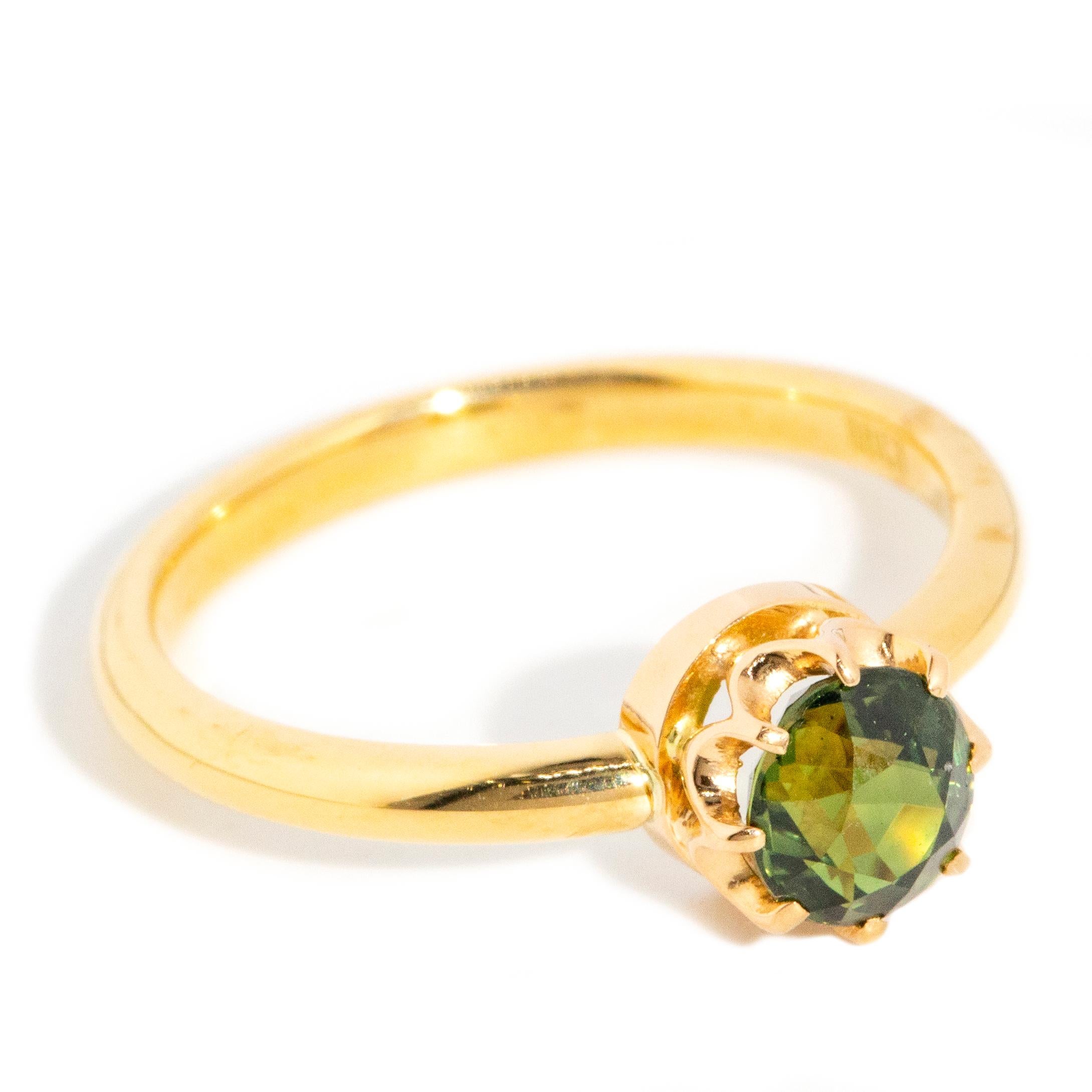 Modern Reinvented 1.27 Carat Green Oval Sapphire Solitaire Ring 18 Carat Yellow Gold For Sale
