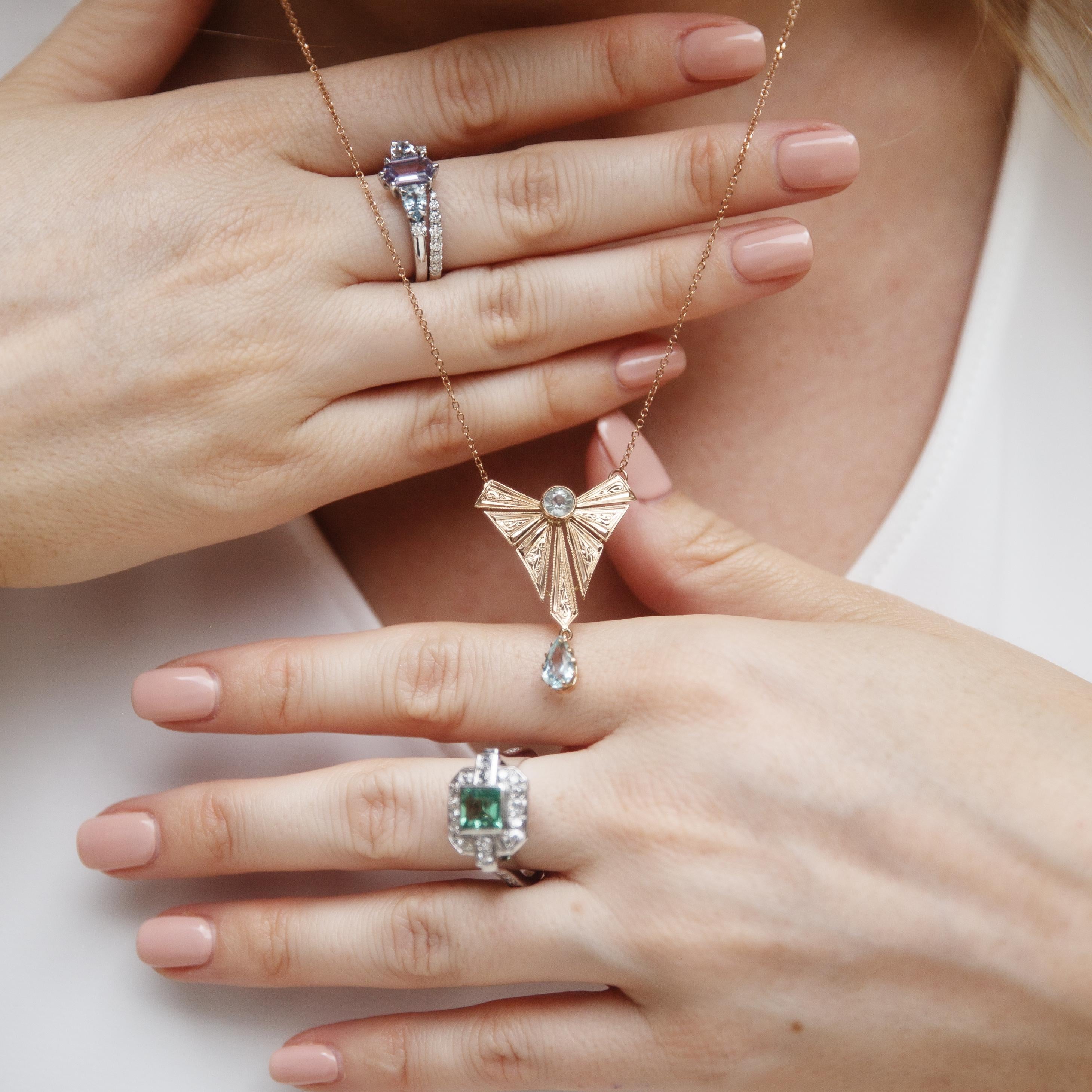 Women's Reinvented Antique 0.80 Carat Bright Green Emerald & Diamond Platinum Ring For Sale