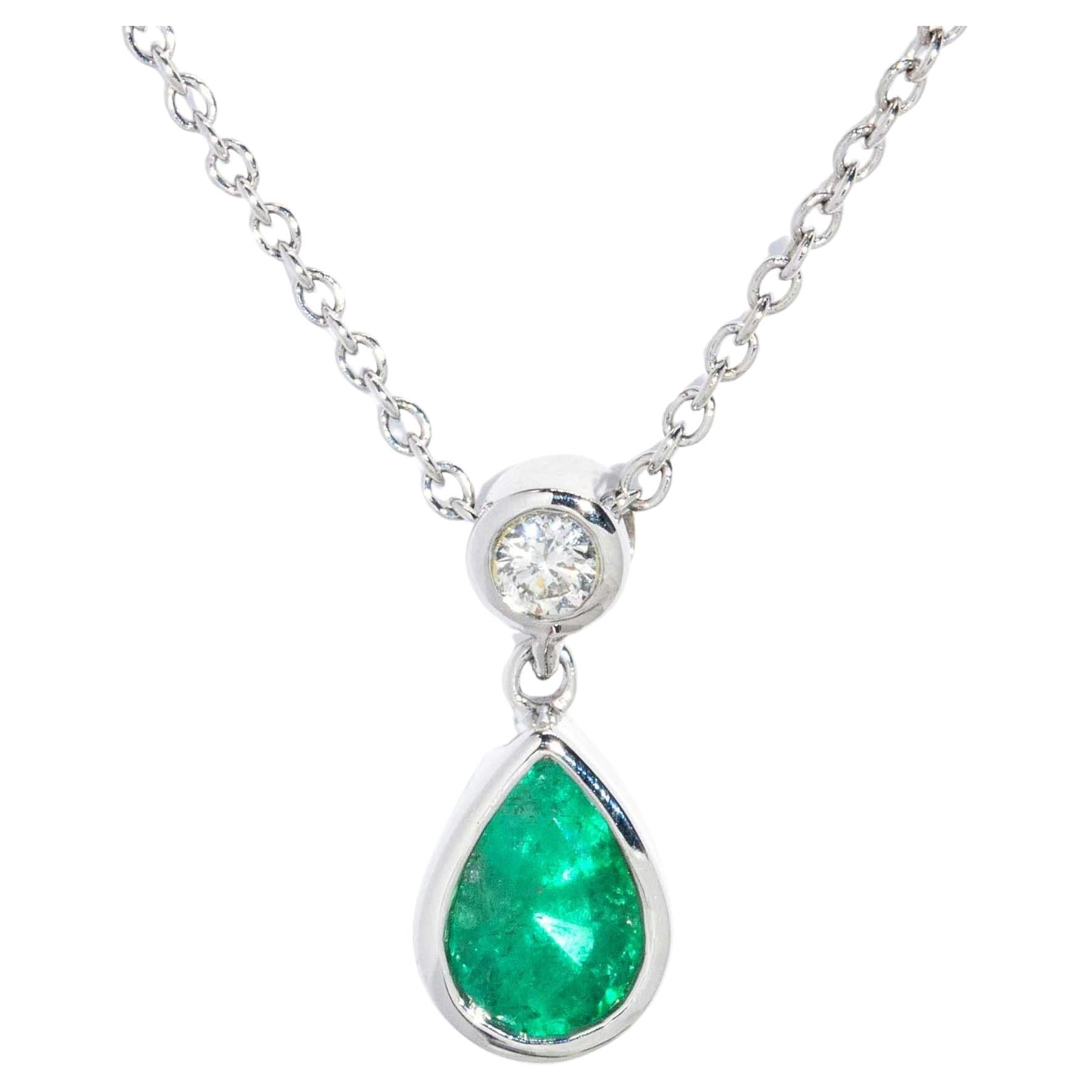 Reinvented Natural Green Emerald & Diamond Necklet 18 Carat White Gold