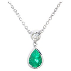 Reinvented Natural Green Emerald & Diamond Necklet 18 Carat White Gold