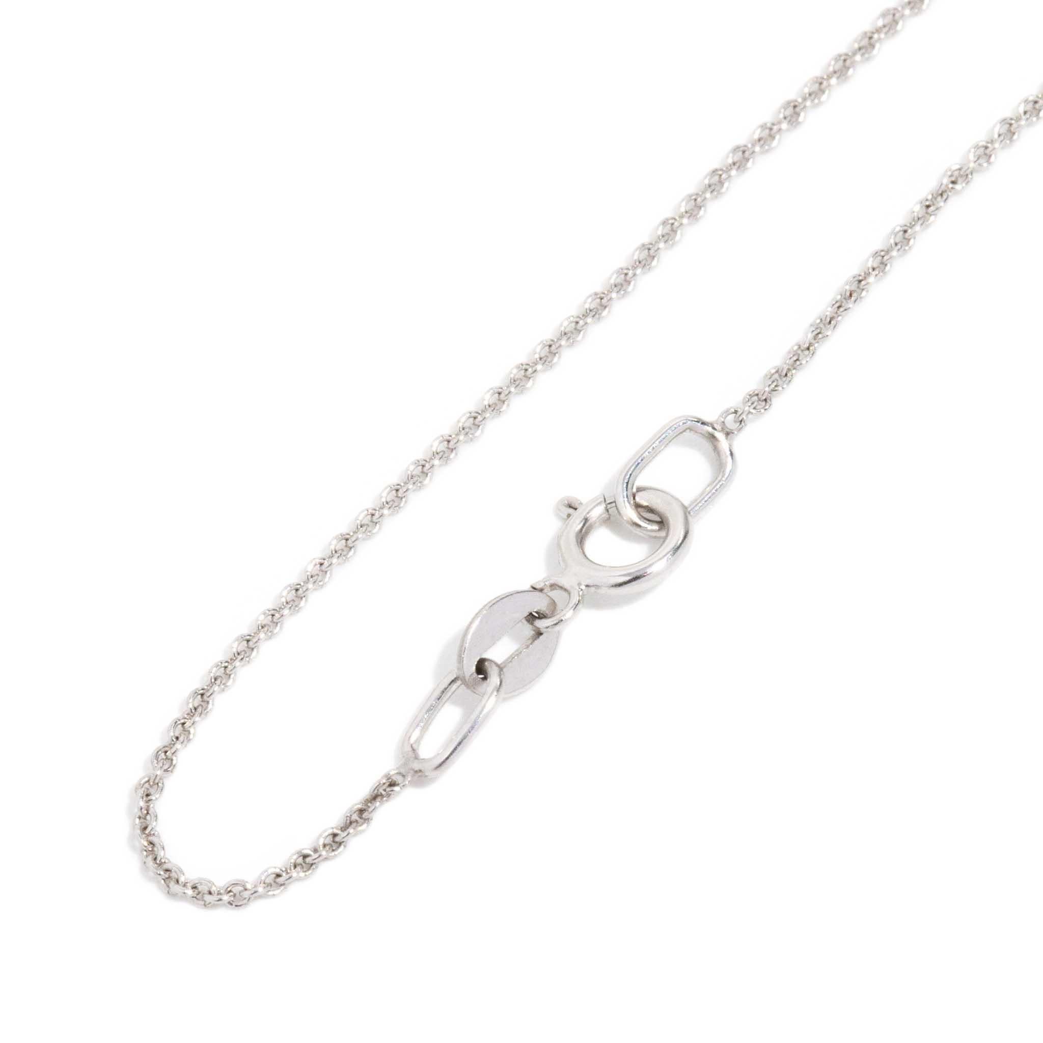 Reinvented Vintage Deep Blue Ceylon Sapphire Necklet 18 Carat White Gold in vendita 3