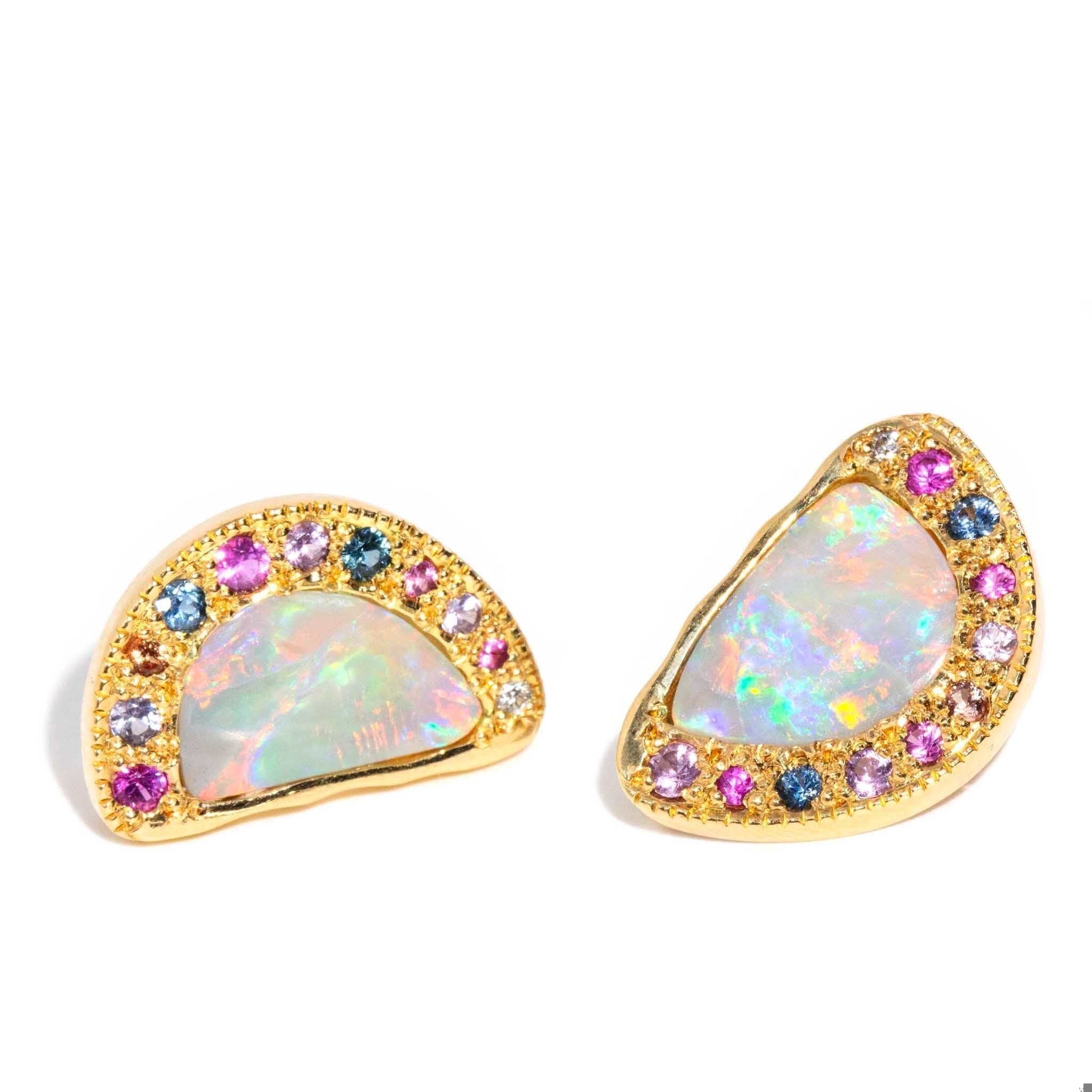 Boucles d'oreilles réinventées vintage en or 18 carats, opale, perle, diamant et saphir en vente 8