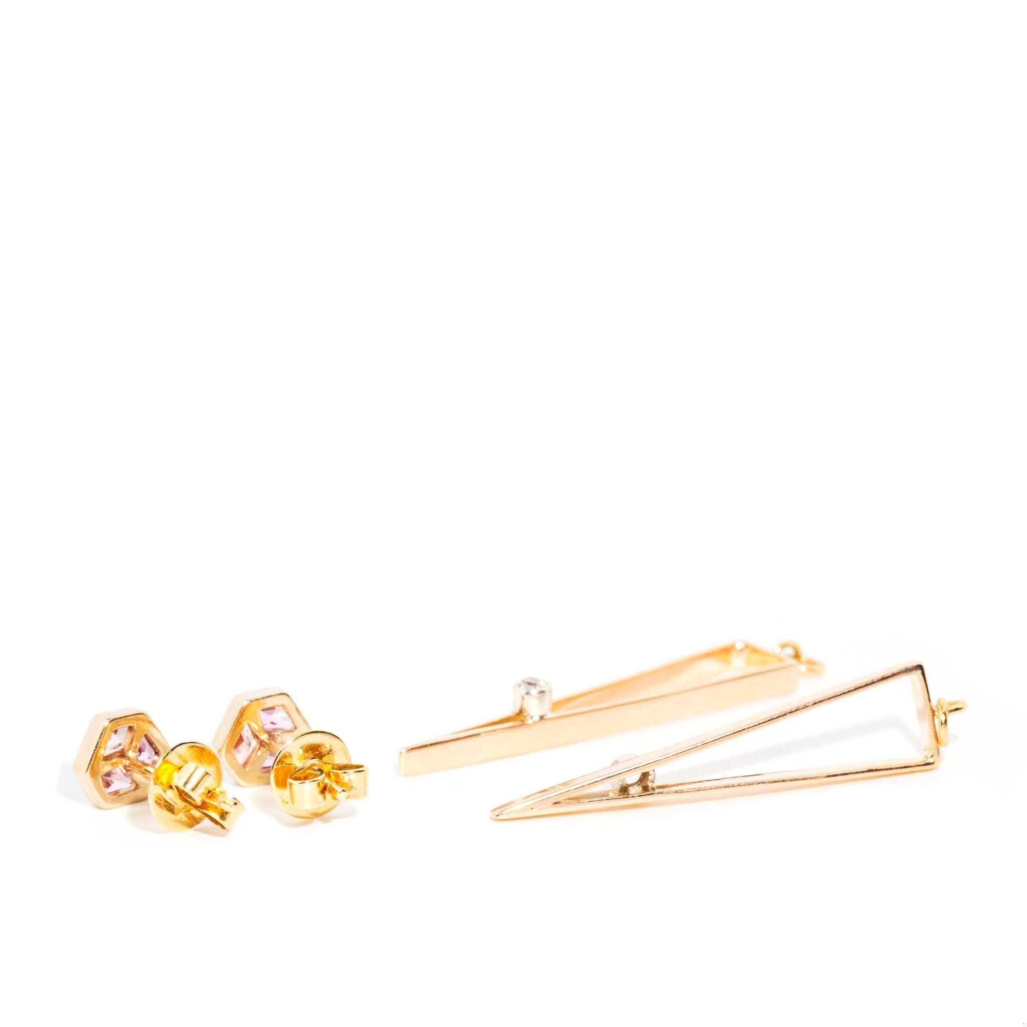 Boucles d'oreilles réinventées en or 18 et 15 carats avec saphirs et diamants en vente 1