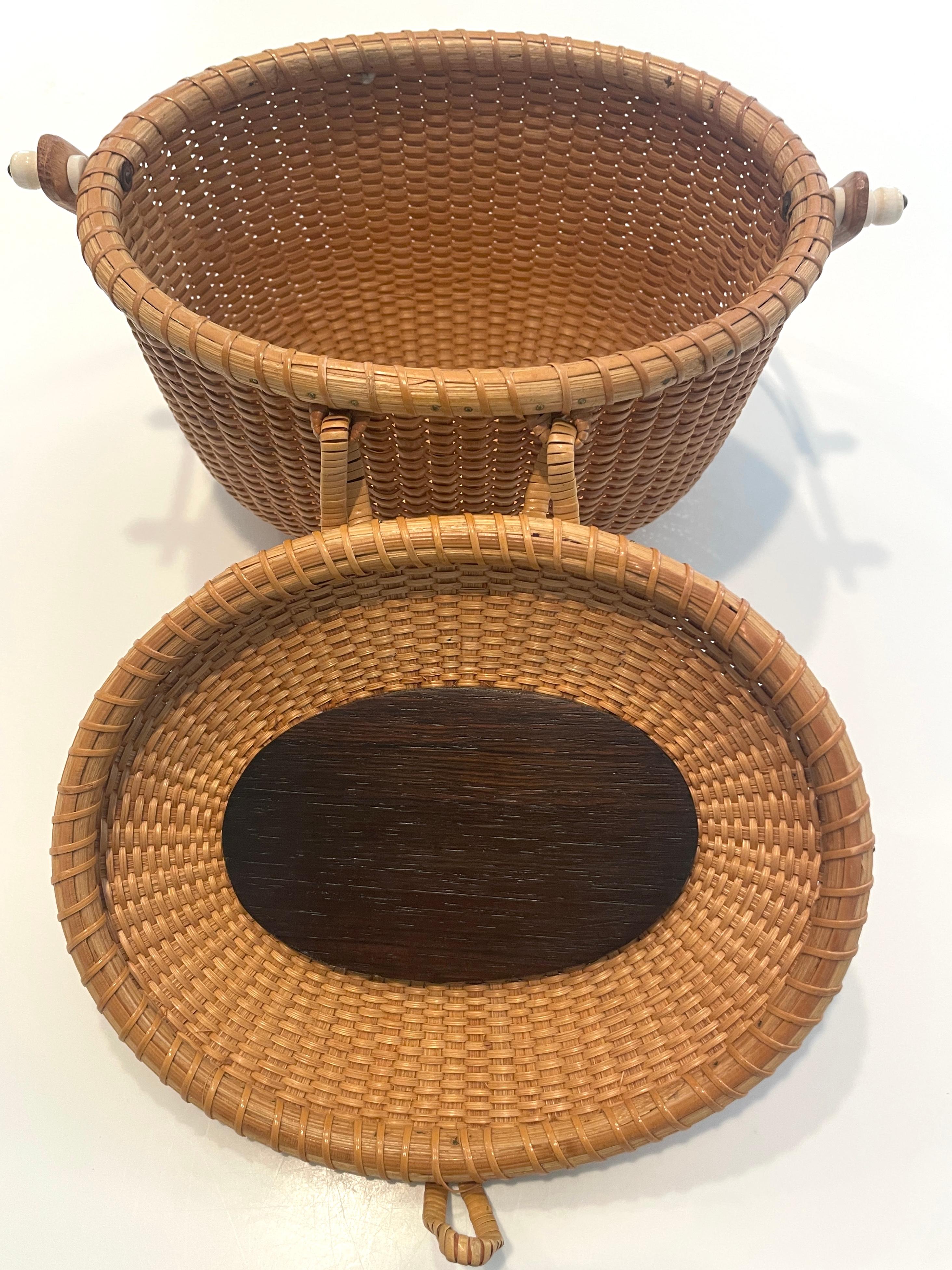 Nantucket Lighthouse Basket Purse by Reis, vintage 1972 w/ carved whale, signed 9