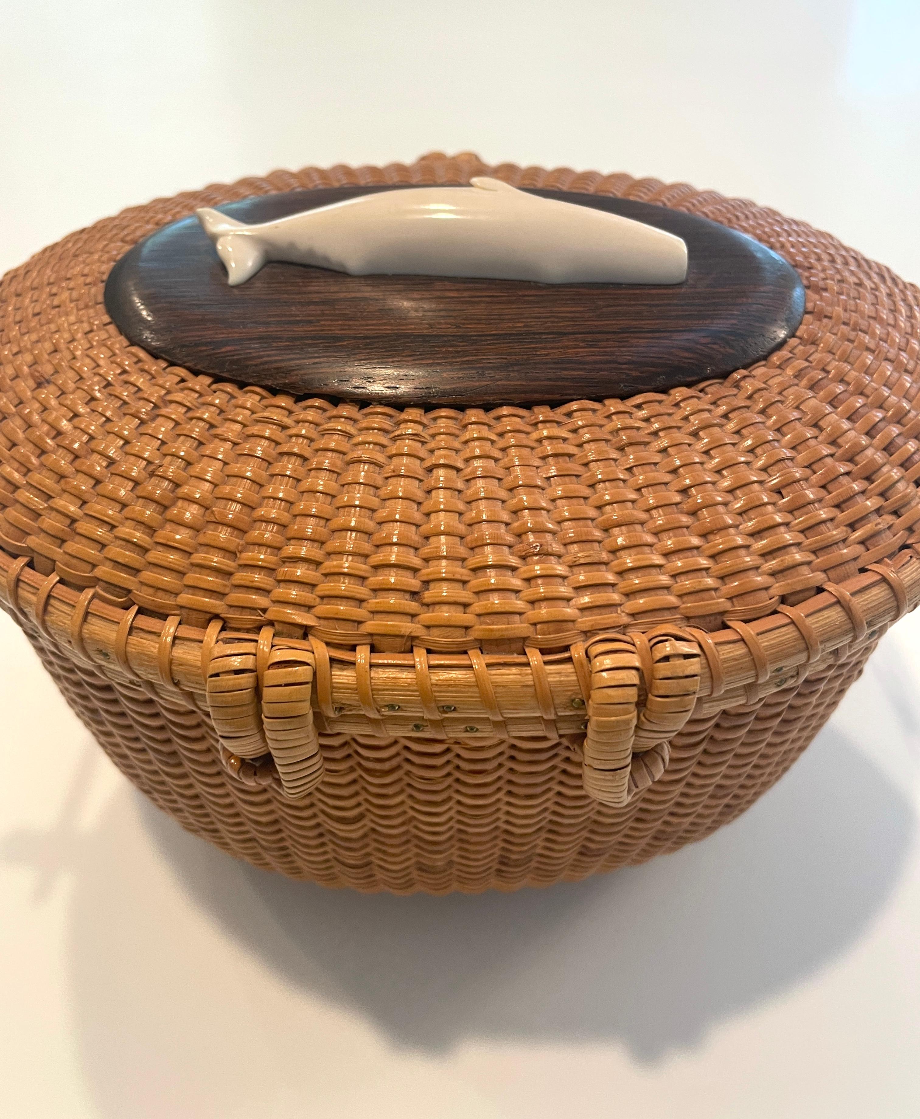Nantucket Lighthouse Basket Purse by Reis, vintage 1972 w/ carved whale, signed 5