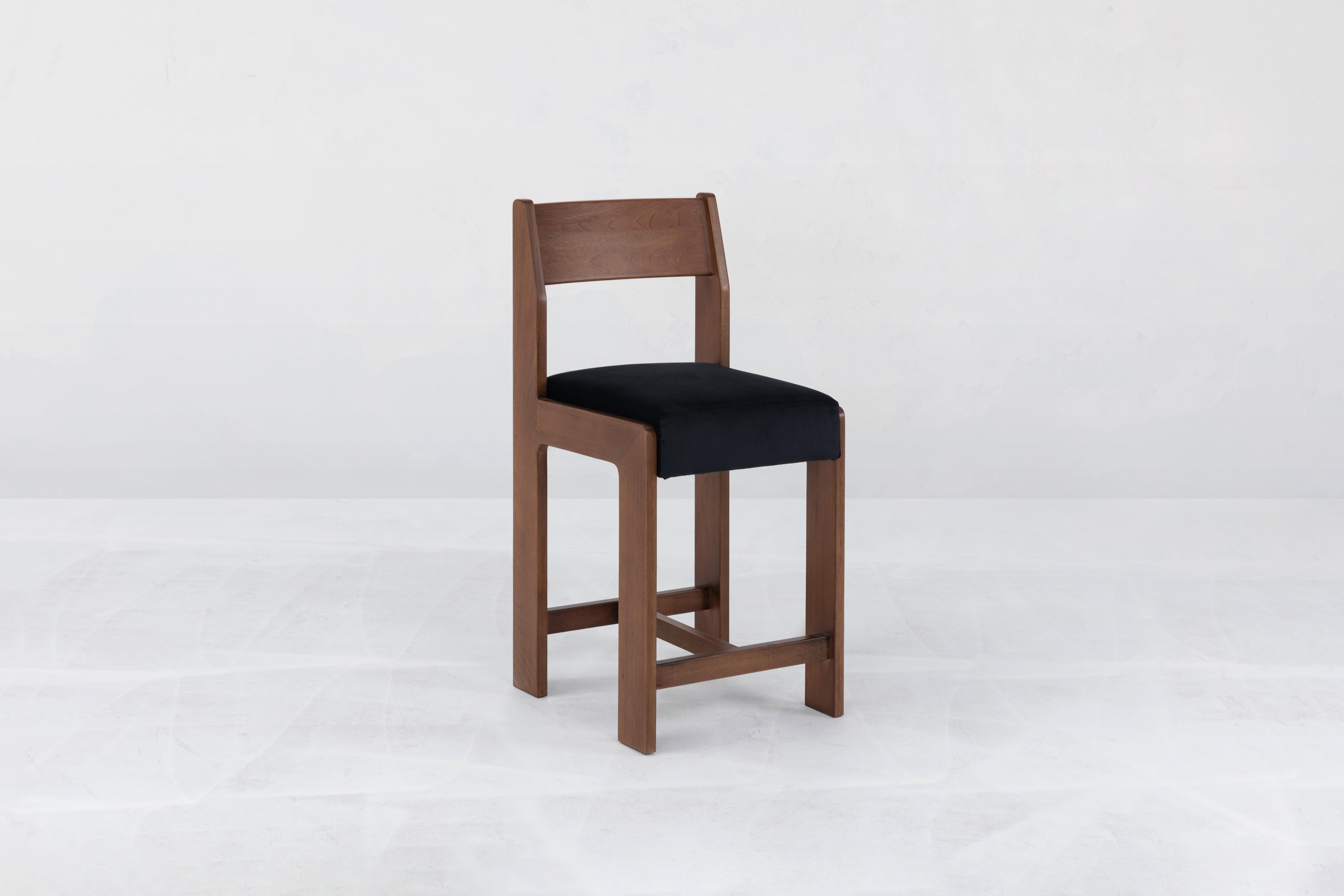 Reka Counter or Bar Stool en vente 1