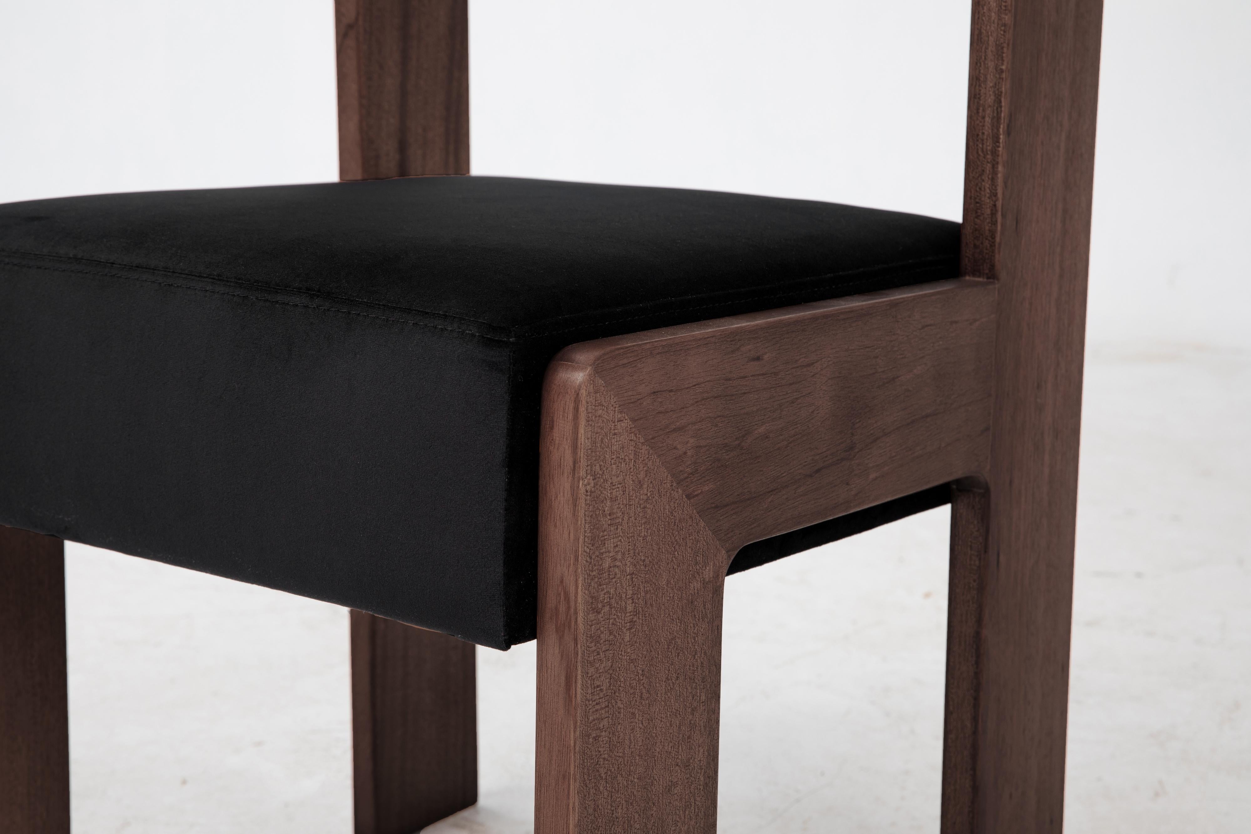 Contemporary Reka Side Chair, Minimalist Velvet and Wood Dining Chair in Cocoa/Black For Sale