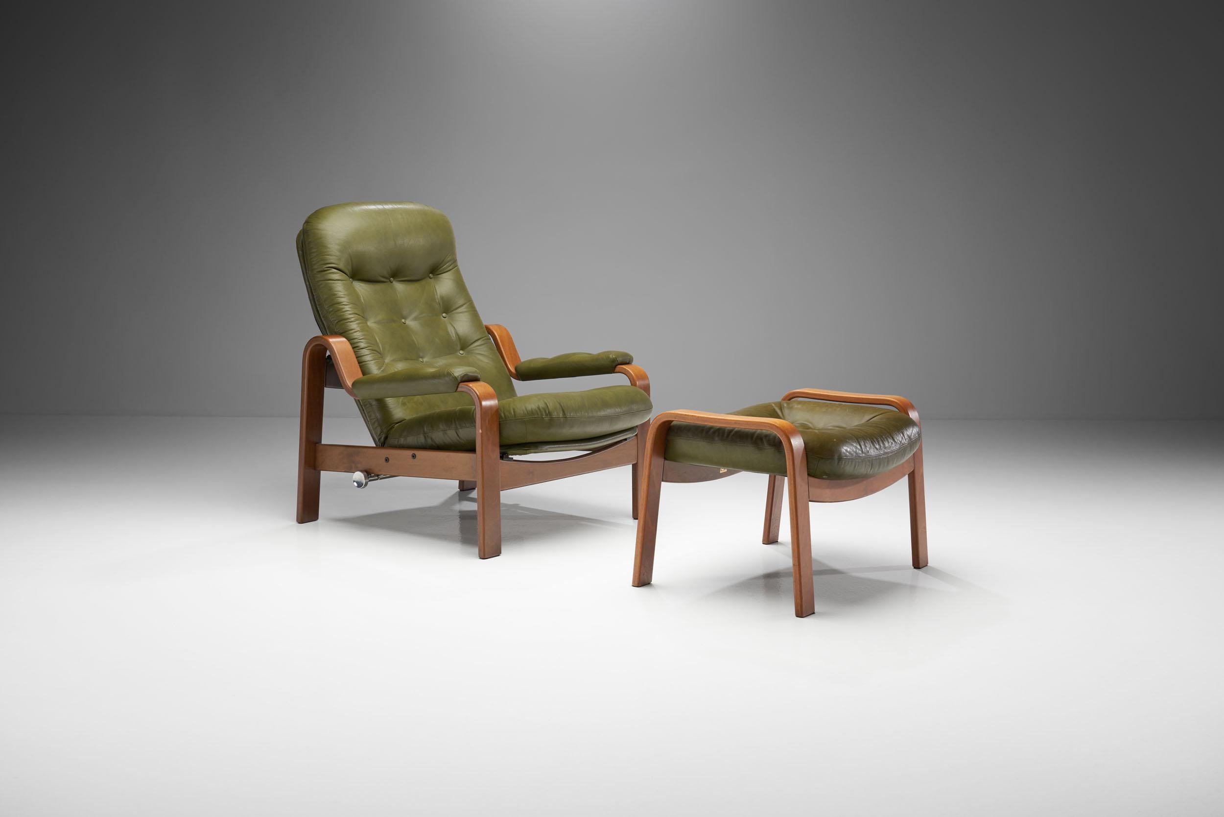This set of chair, referred to as “Relax II” and a foot stool, is true to its name, providing great comfort with an adjustable seat function and original upholstery. 

In the 1970s, Swedish design still regarded functionality as its top priority