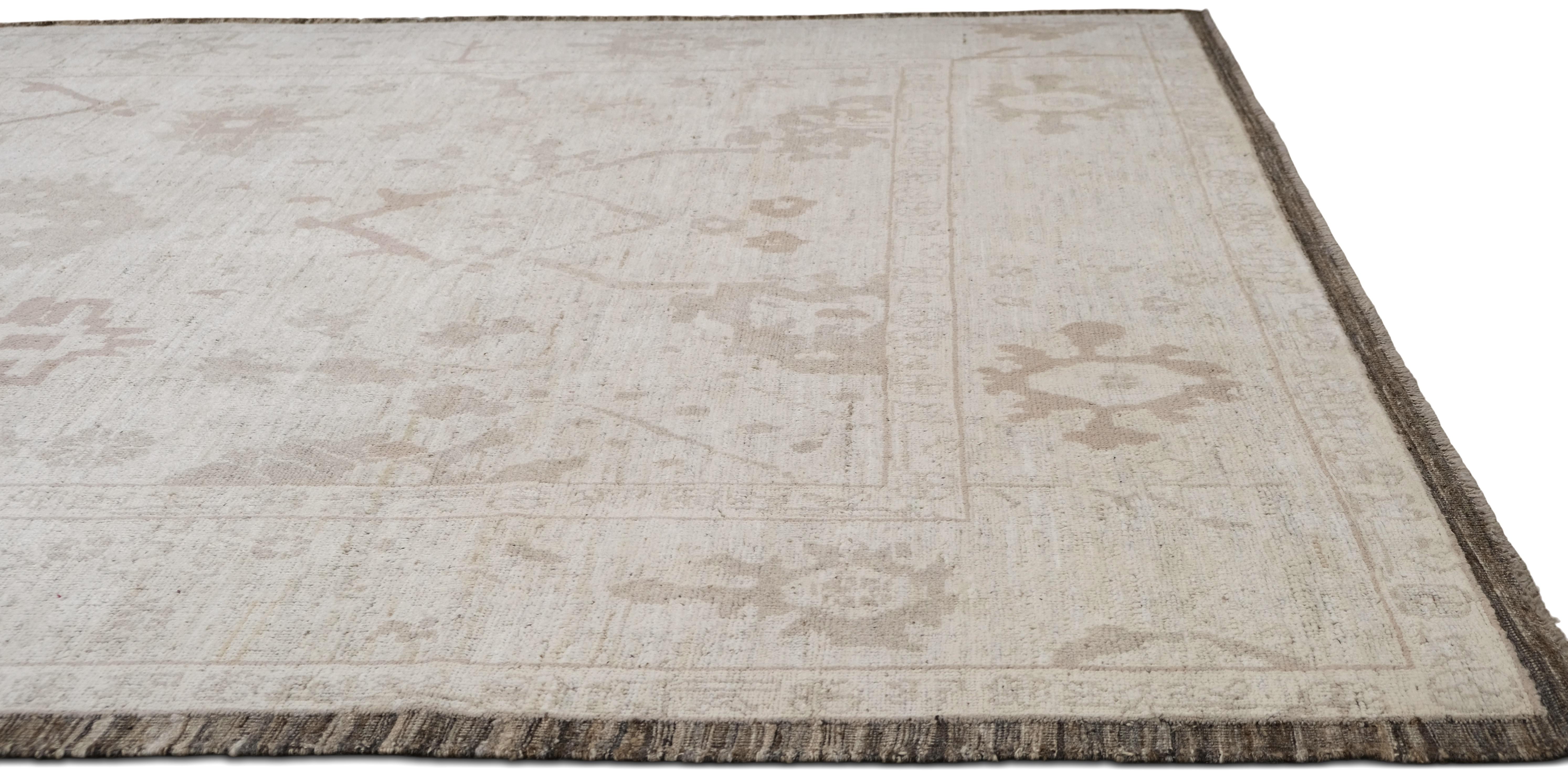 Einzigartiger Oushak-Wollteppich mit entspanntem Muster 9'3''x12'6'' (Handgeknüpft) im Angebot
