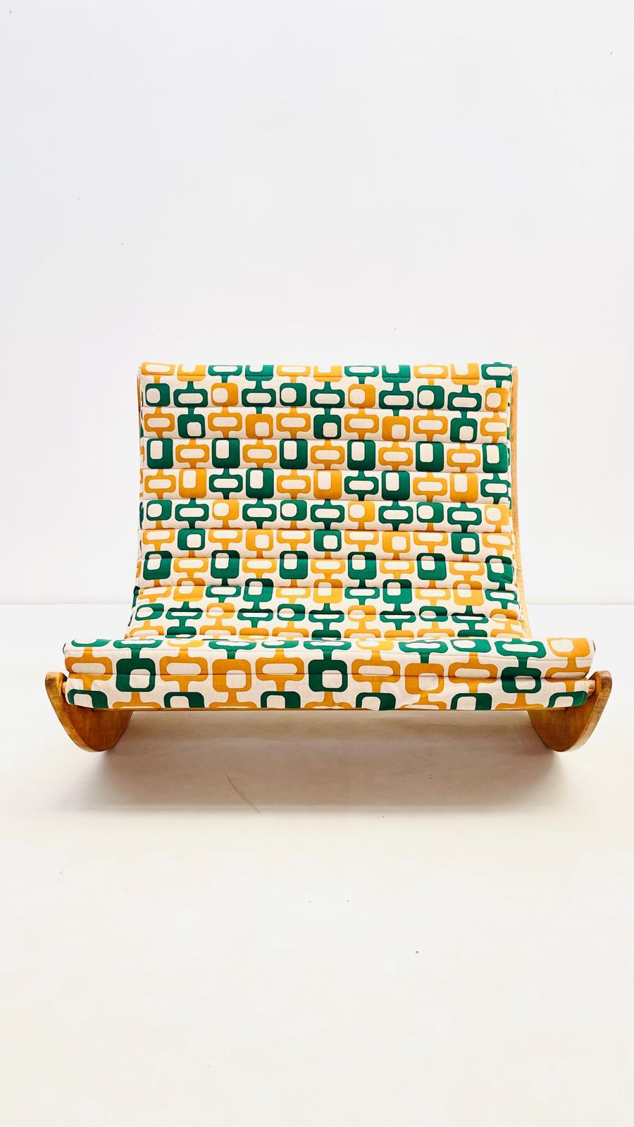 Tissu ' Relaxer 2 ' Rocking Chairs de Verner Panton en vente