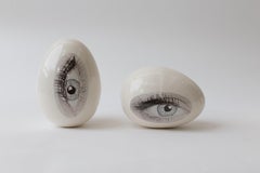 Used Good eye  Easter egg sculpture, Pair of 2 eggs. One standing and one lying down