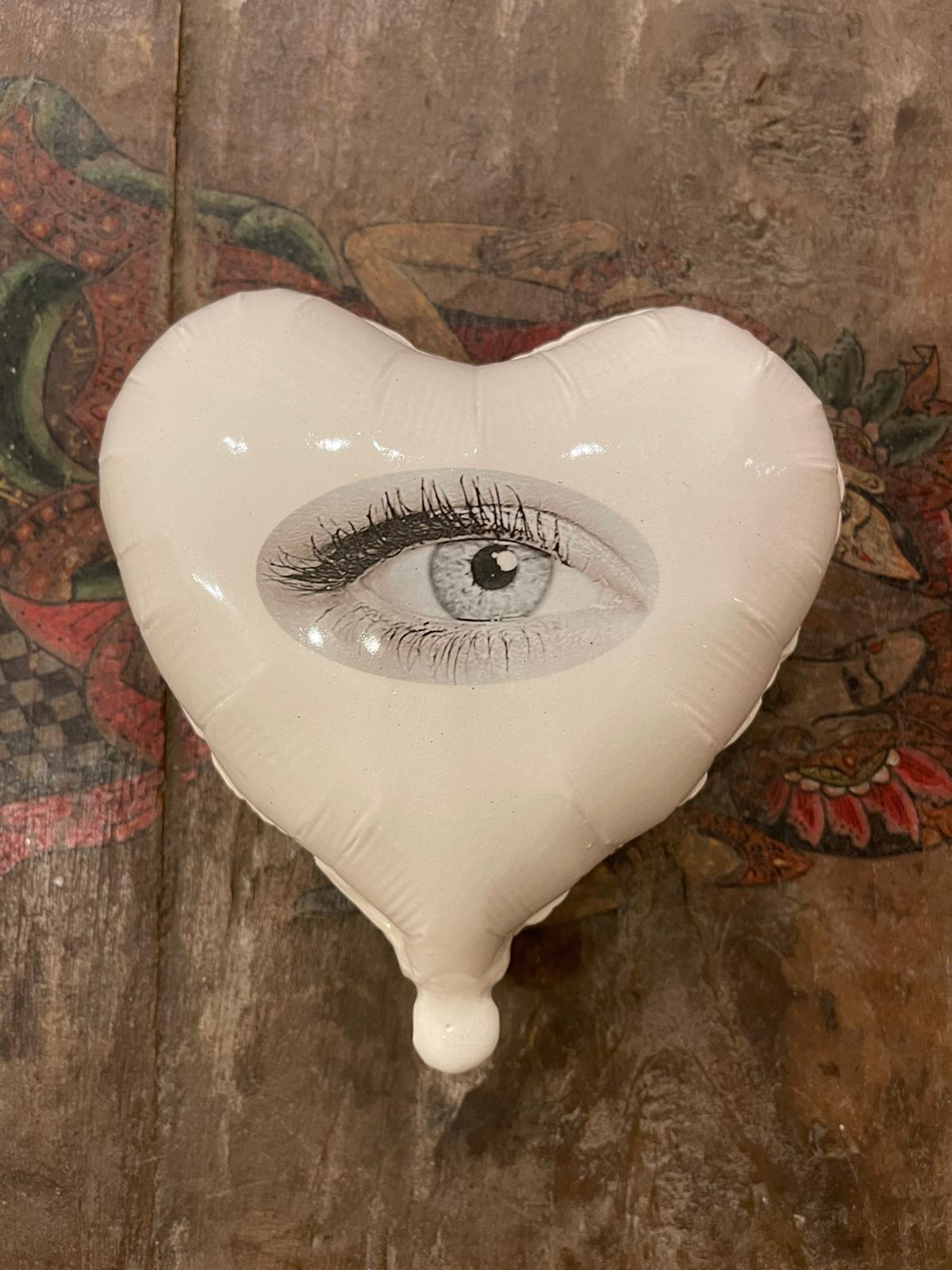 Reli Smith and Osnat Yaffe Zimmerman Figurative Sculpture - Good Eye glossy ceramic heart balloon sculpture handmade for wall installation