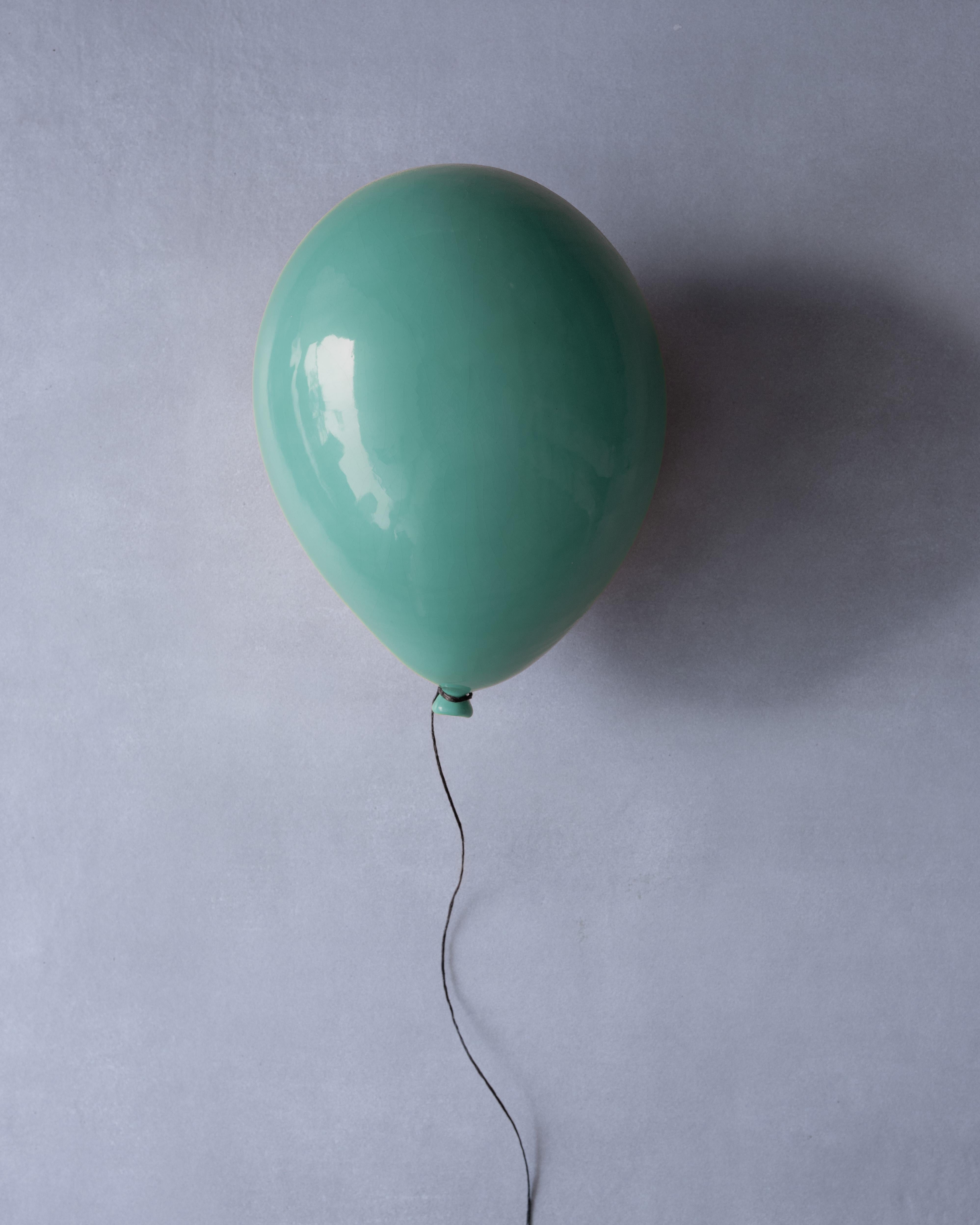Set of 2 ceramic clay balloons sculptures with glazed vivid colors. customizable For Sale 1