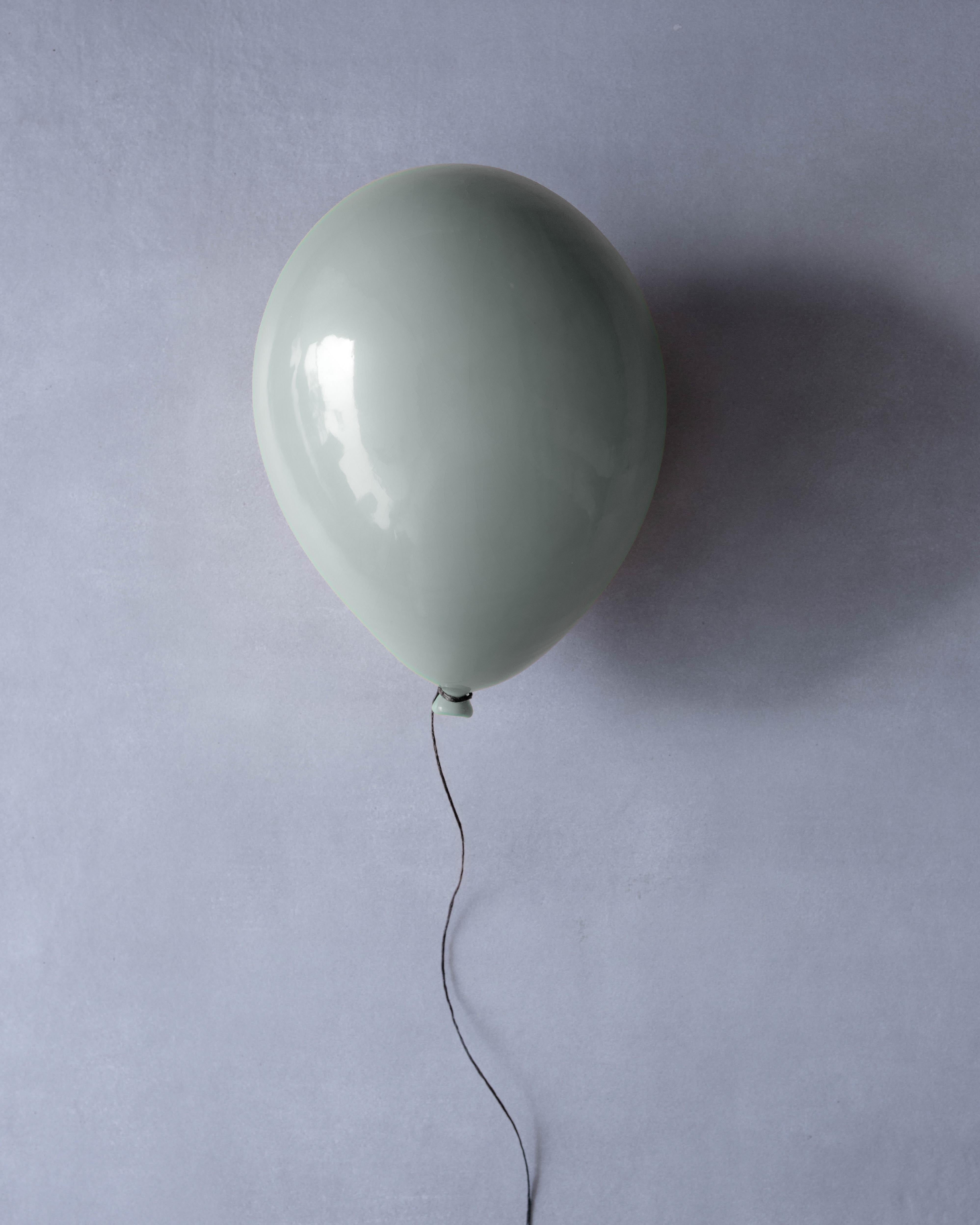 Set of 3 glossy ceramic balloons.  - White, Light pink and Gray Sea Breeze