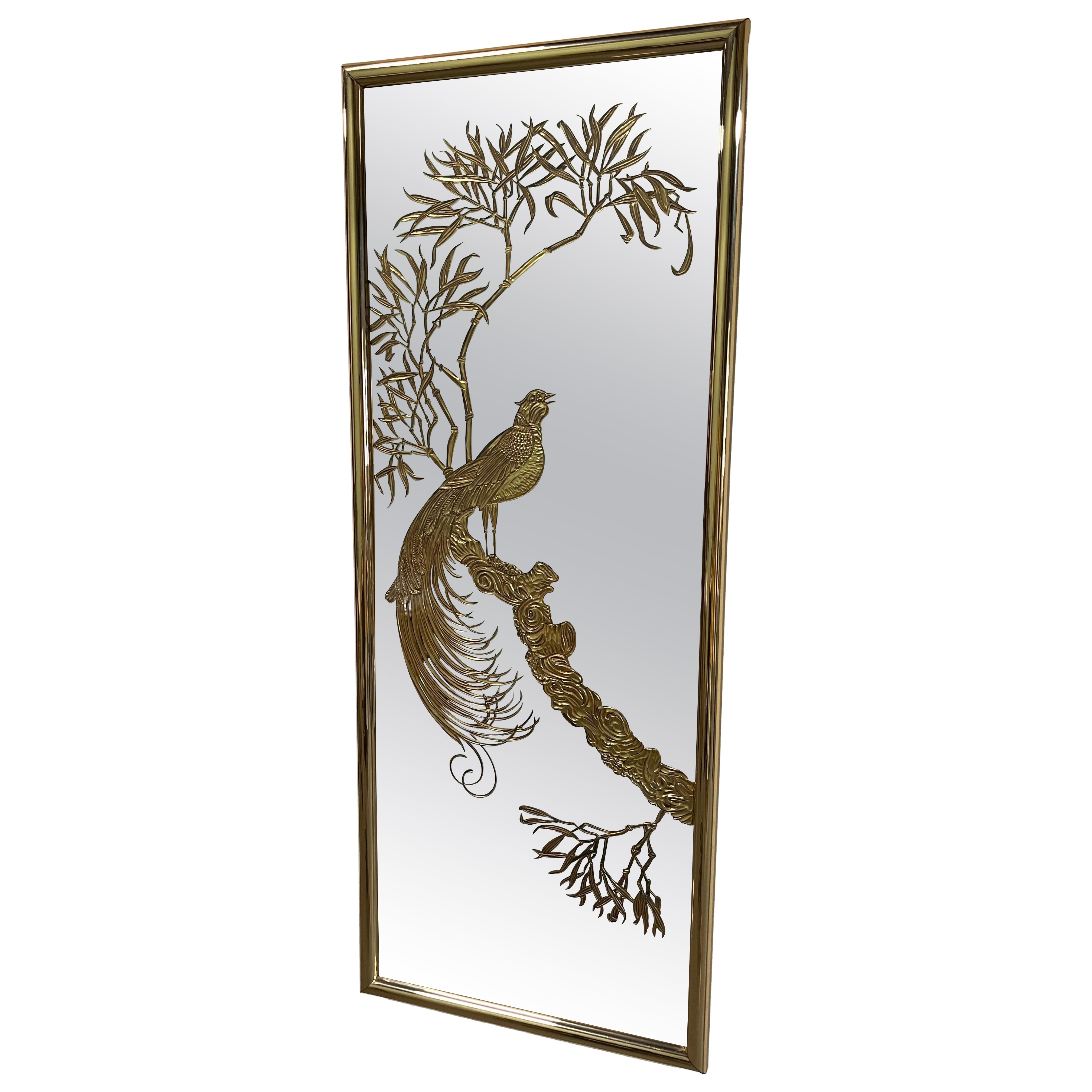 Hochwertige Fertigung: Wandspiegel im Hollywood-Regency-Stil mit vergoldeten Chinoiserie-Fasanenmotiven