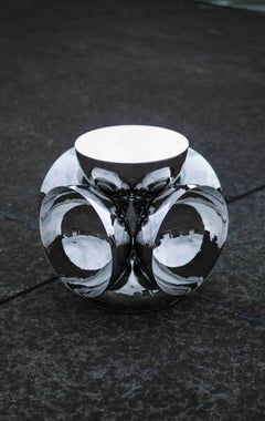 Relic Aureole-2 Reflective Side Table