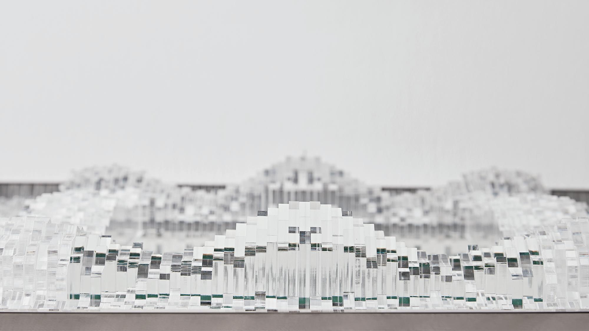 Relief Baroque – Sculptural Contemporary Minimal Wall Art Mirror In New Condition For Sale In Seoul, KR