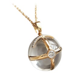Religious Eighteen Karat Yellow Gold Pendant with Diamonds and Round Quartz