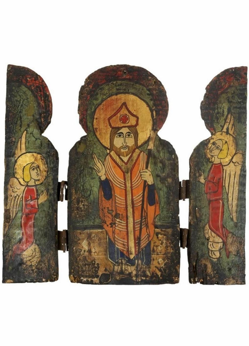 20th Century Antique Carved Polychrome Painted Panel Devotional Icon Triptych Altarpiece   For Sale