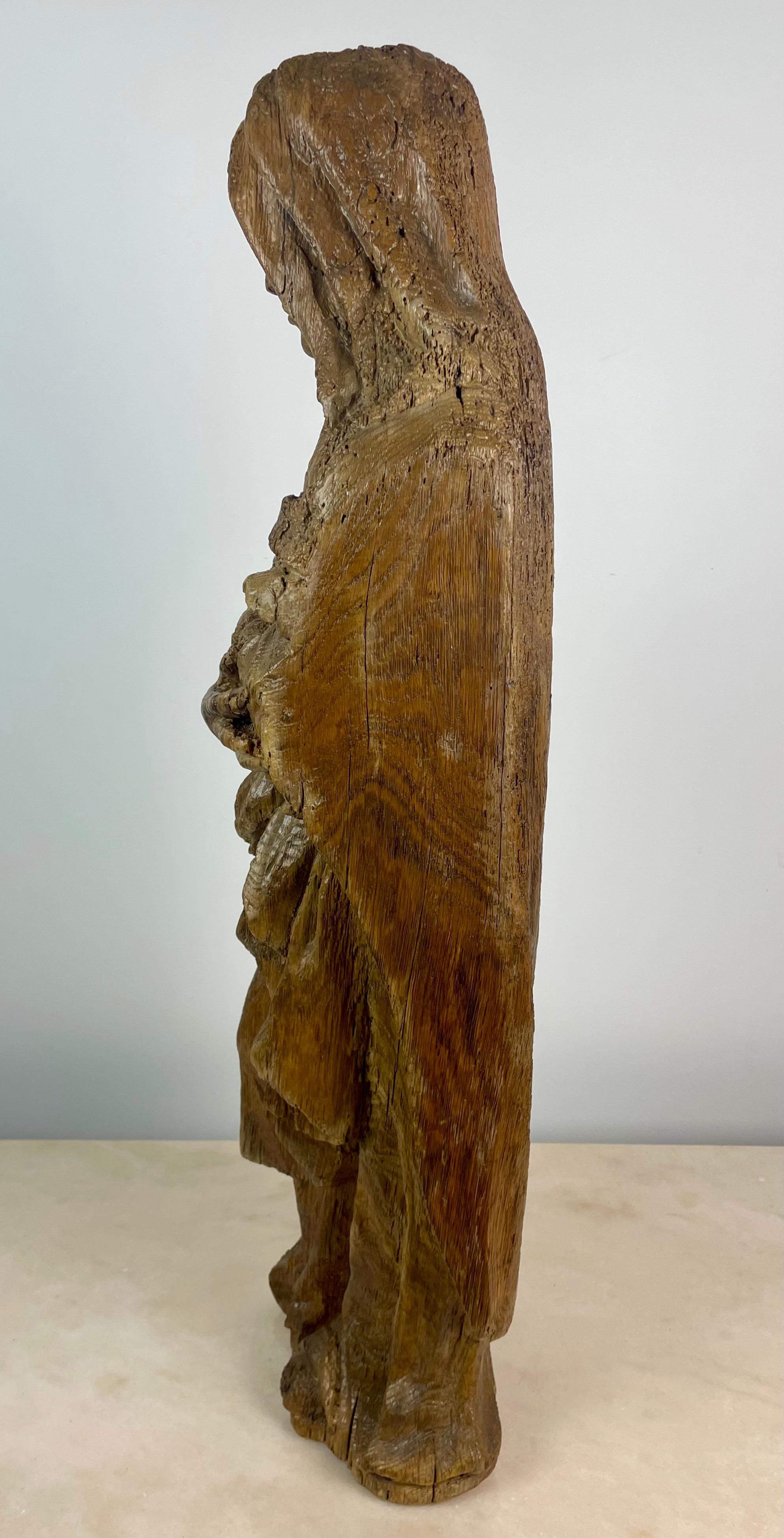 Religious Sculpture of Saint in Carved Natural Wood, Late 17th Early 18th France For Sale 1