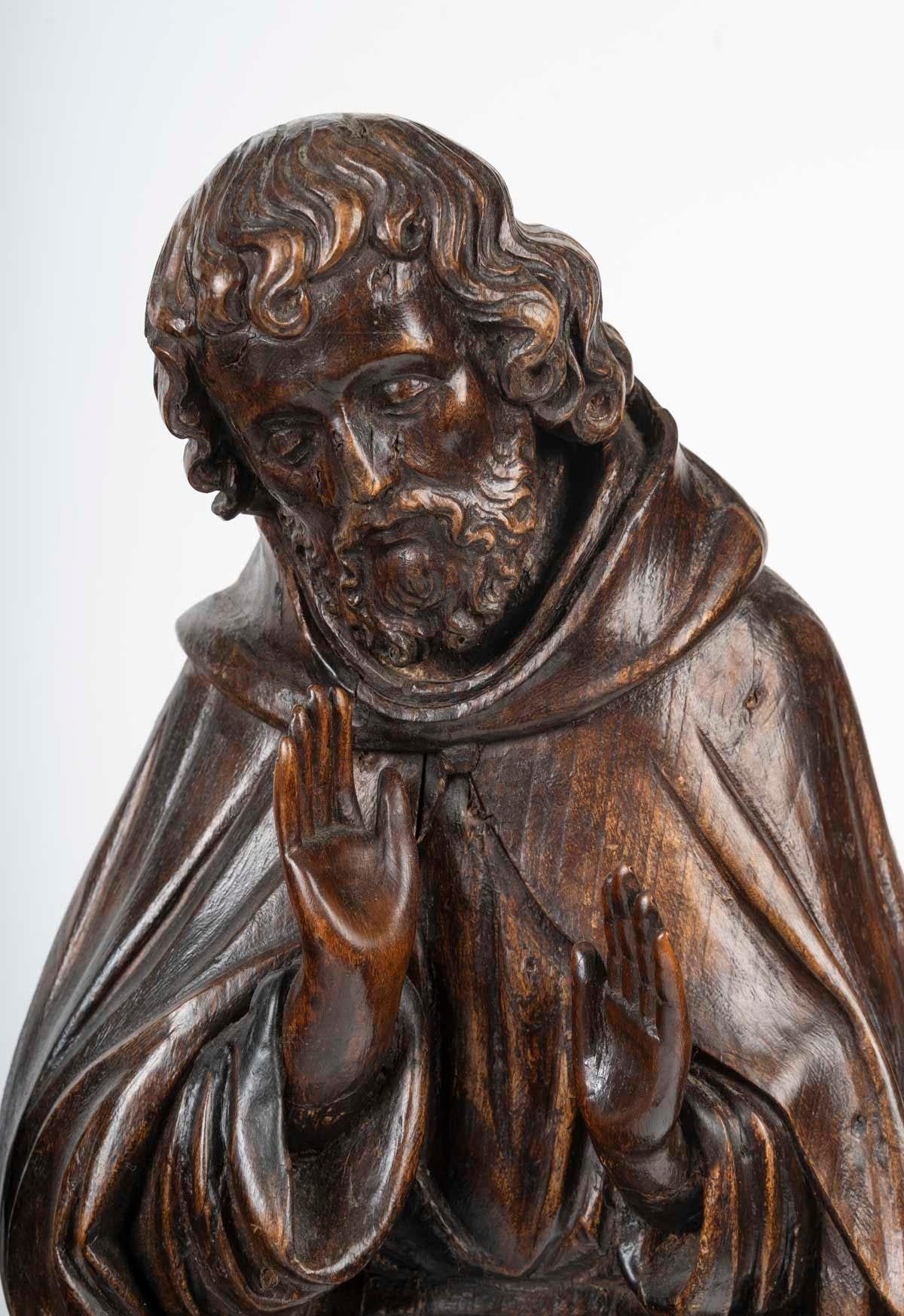 Religious sculpture representing the nativity, carved wood from the 16th century.

Carved wood sculpture, walnut wood and oak wood base, sculpture representing the nativity, circa 16th century.
H: 70cm. W: 51cm, D: 11cm