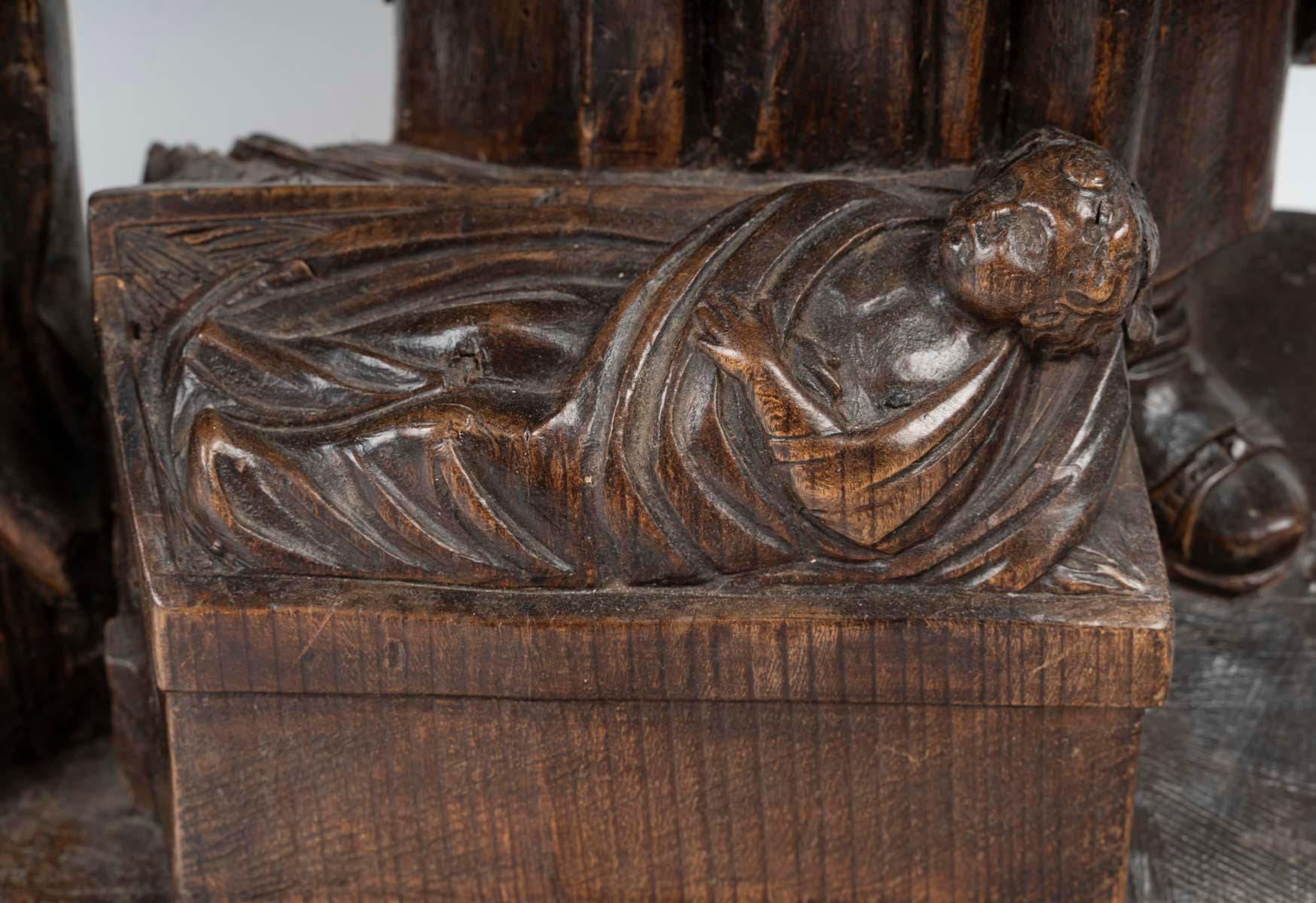 French Religious Sculpture Representing the Nativity, Carved Wood from the 16th Century For Sale