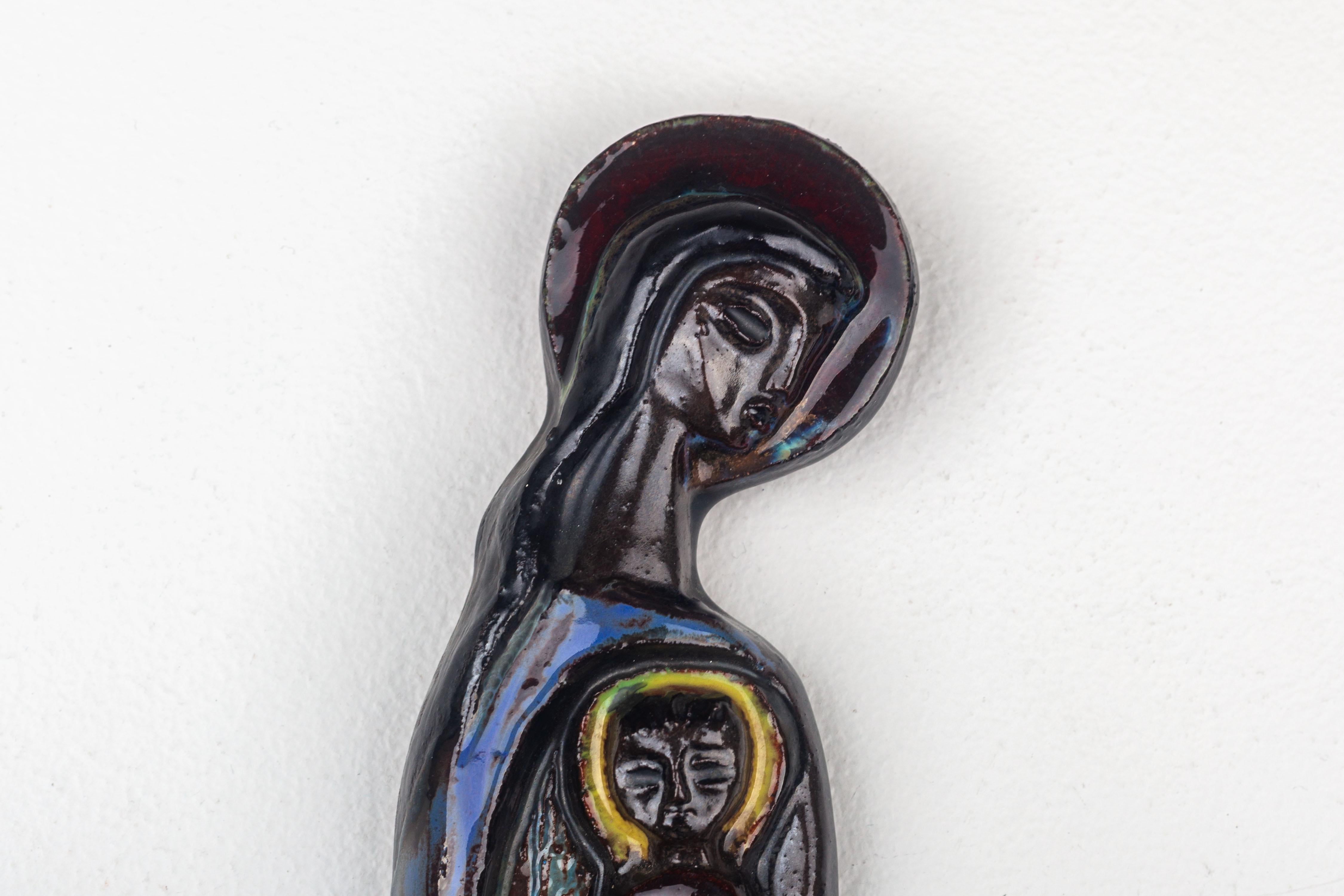  Mid-Century Modern Ceramic Wall Art of Virgin Mary with Child For Sale 4